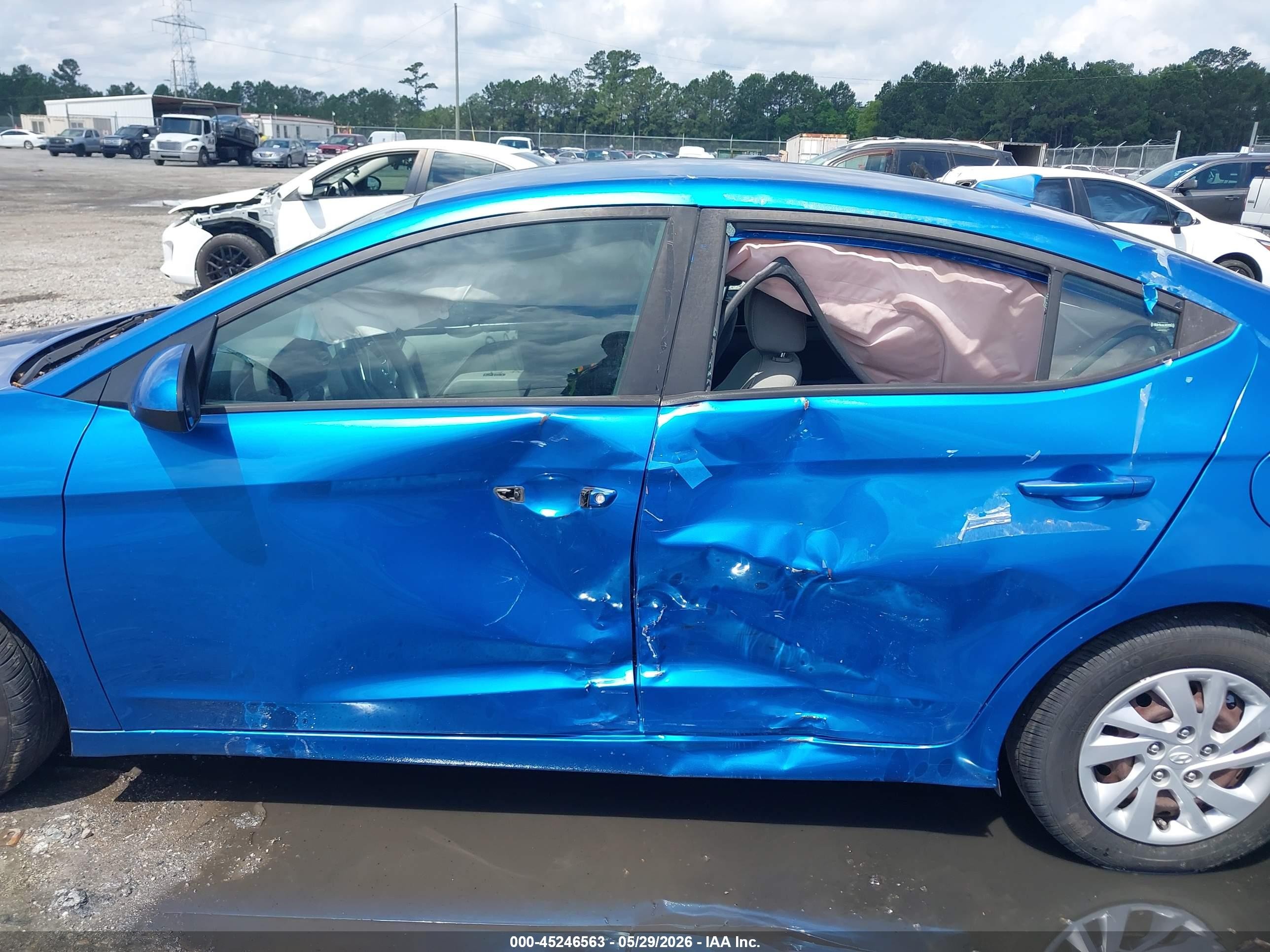 2017 Hyundai Elantra Se Blue vin: 5NPD74LF0HH078488
