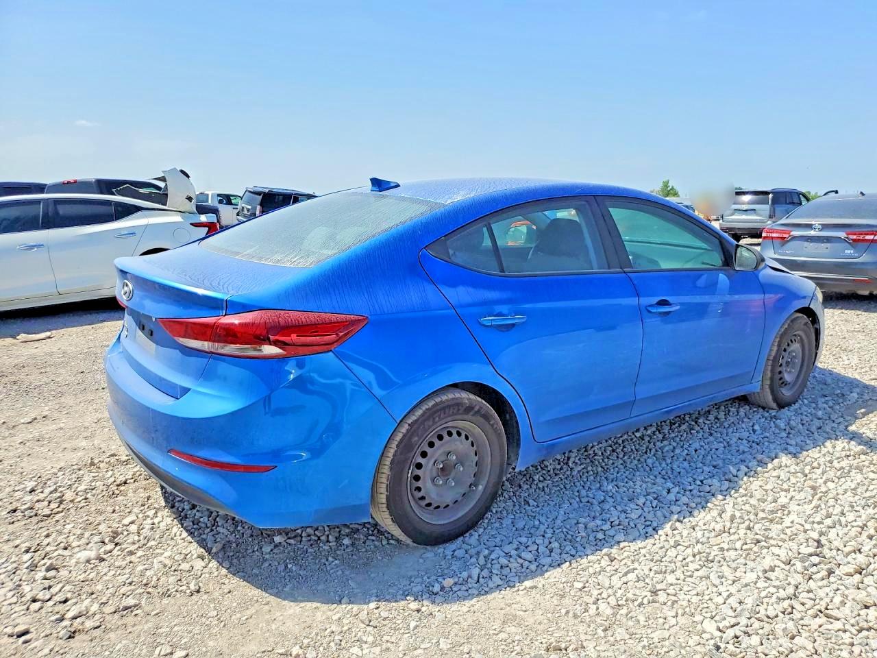 2017 Hyundai Elantra Se Blue vin: 5NPD74LF0HH211394