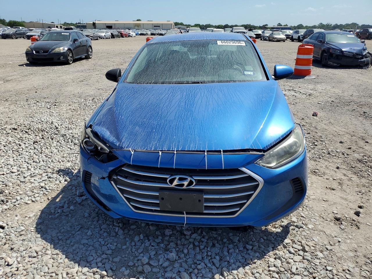2017 Hyundai Elantra Se Синий vin: 5NPD74LF0HH211394