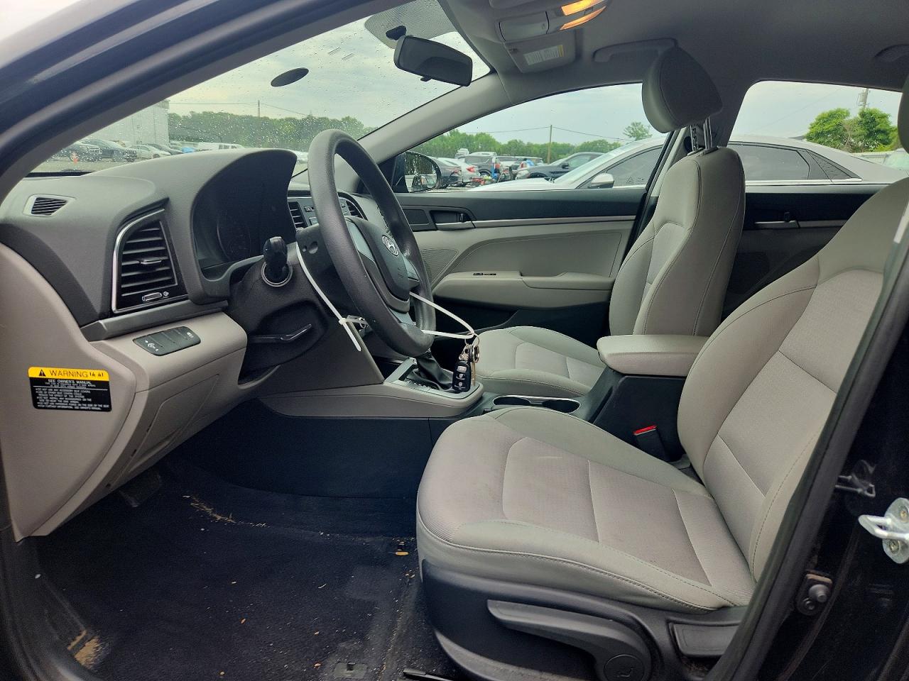 2017 Hyundai Elantra Se Черный vin: 5NPD74LF1HH094330