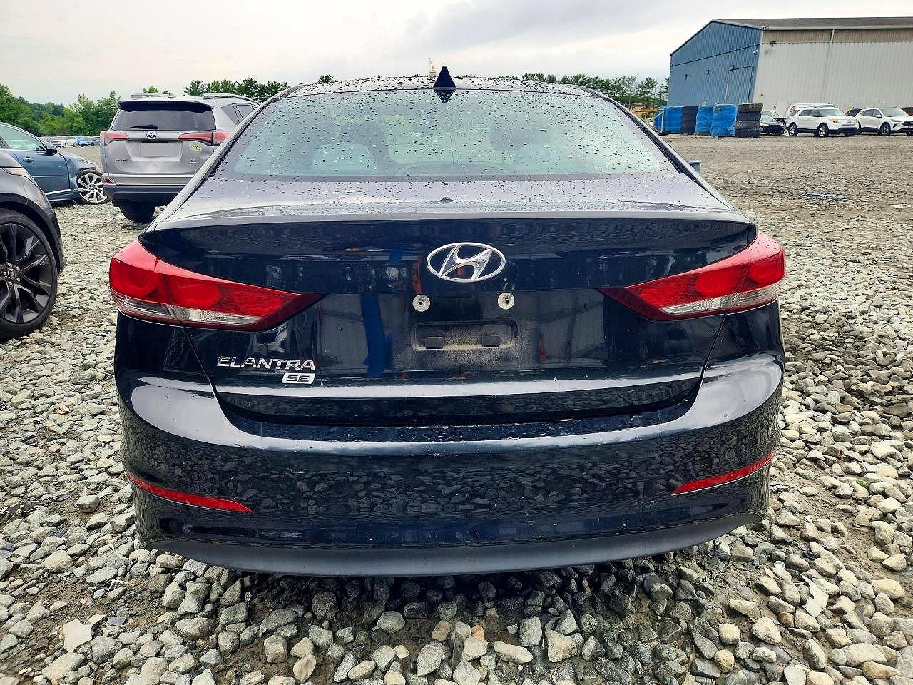 2017 Hyundai Elantra Se Черный vin: 5NPD74LF1HH094330