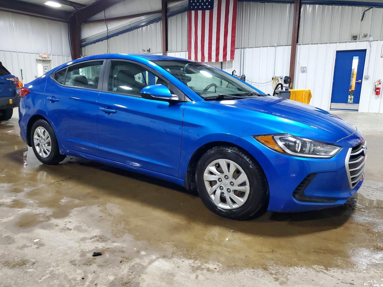 2017 Hyundai Elantra Se Blue vin: 5NPD74LF1HH174940