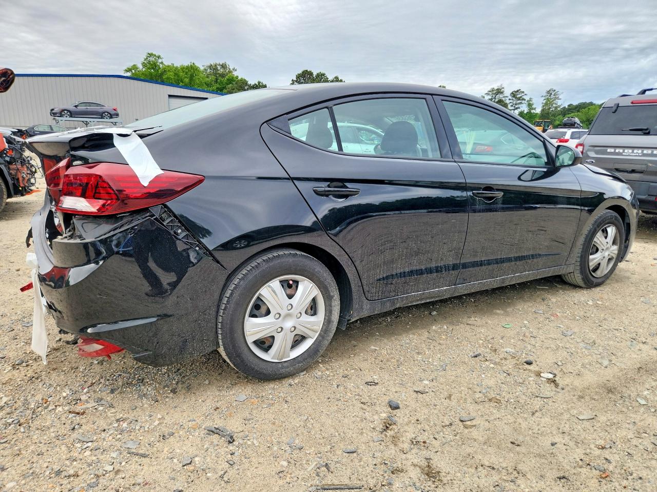2019 Hyundai Elantra Se Black vin: 5NPD74LF1KH468099