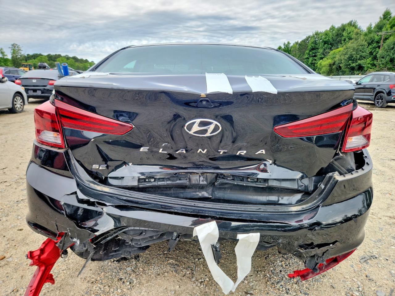 2019 Hyundai Elantra Se Black vin: 5NPD74LF1KH468099