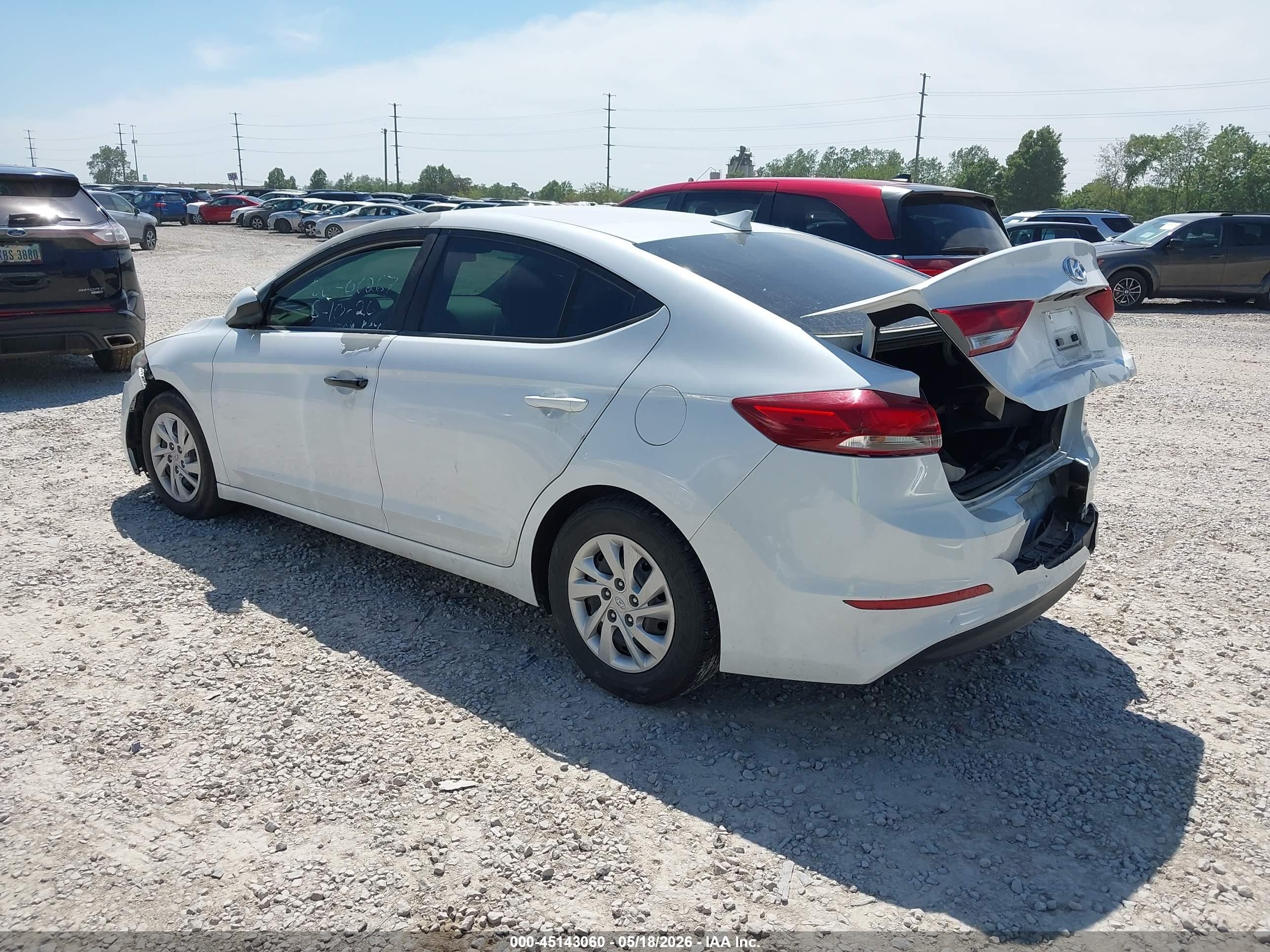 2017 Hyundai Elantra Se White vin: 5NPD74LF2HH065452