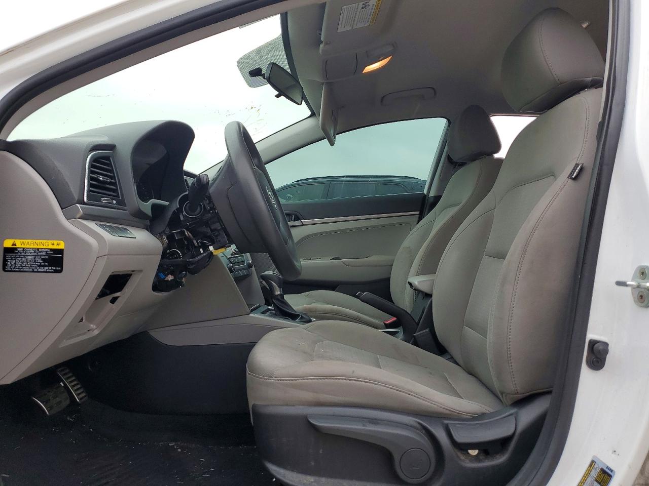 2017 Hyundai Elantra Se Белый vin: 5NPD74LF2HH109692