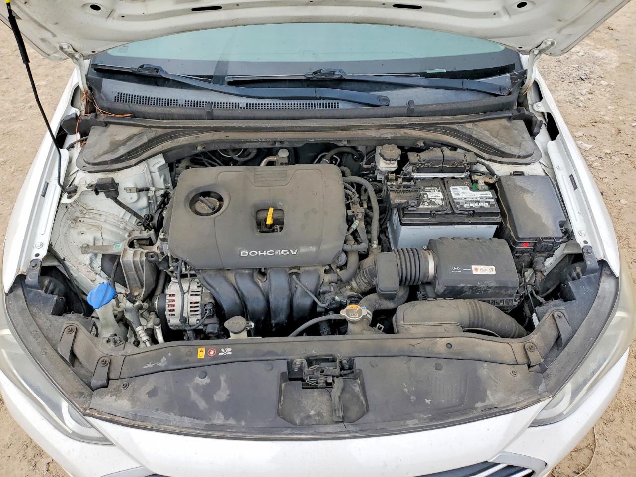 2017 Hyundai Elantra Se Белый vin: 5NPD74LF2HH109692