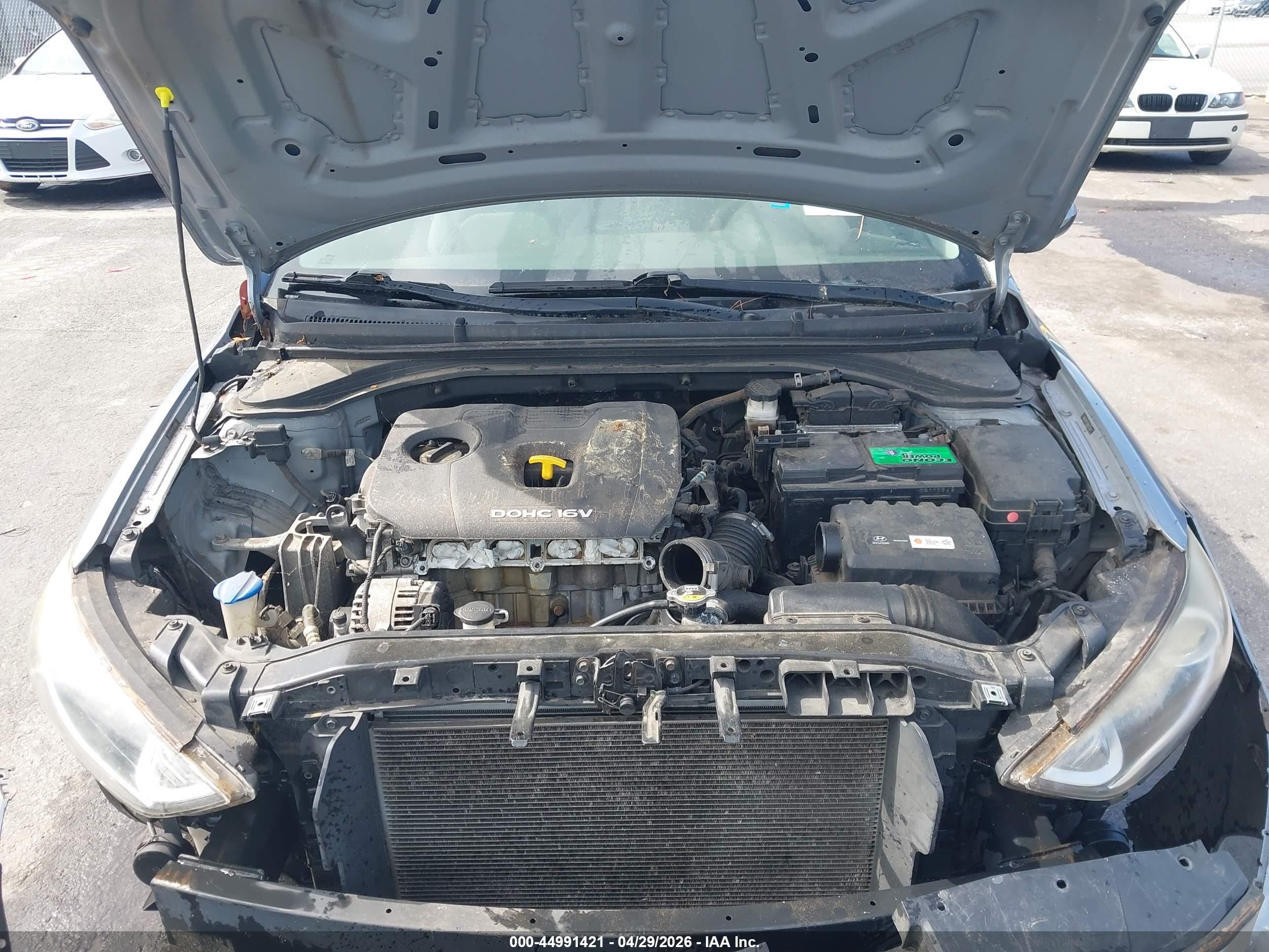 2017 Hyundai Elantra Se Silver vin: 5NPD74LF2HH113550