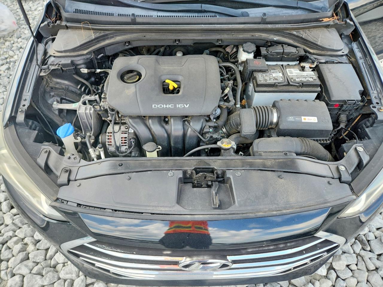 2018 Hyundai Elantra Se Черный vin: 5NPD74LF2JH303144