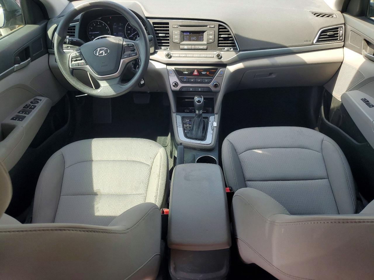 2018 Hyundai Elantra Se Gray vin: 5NPD74LF2JH317903