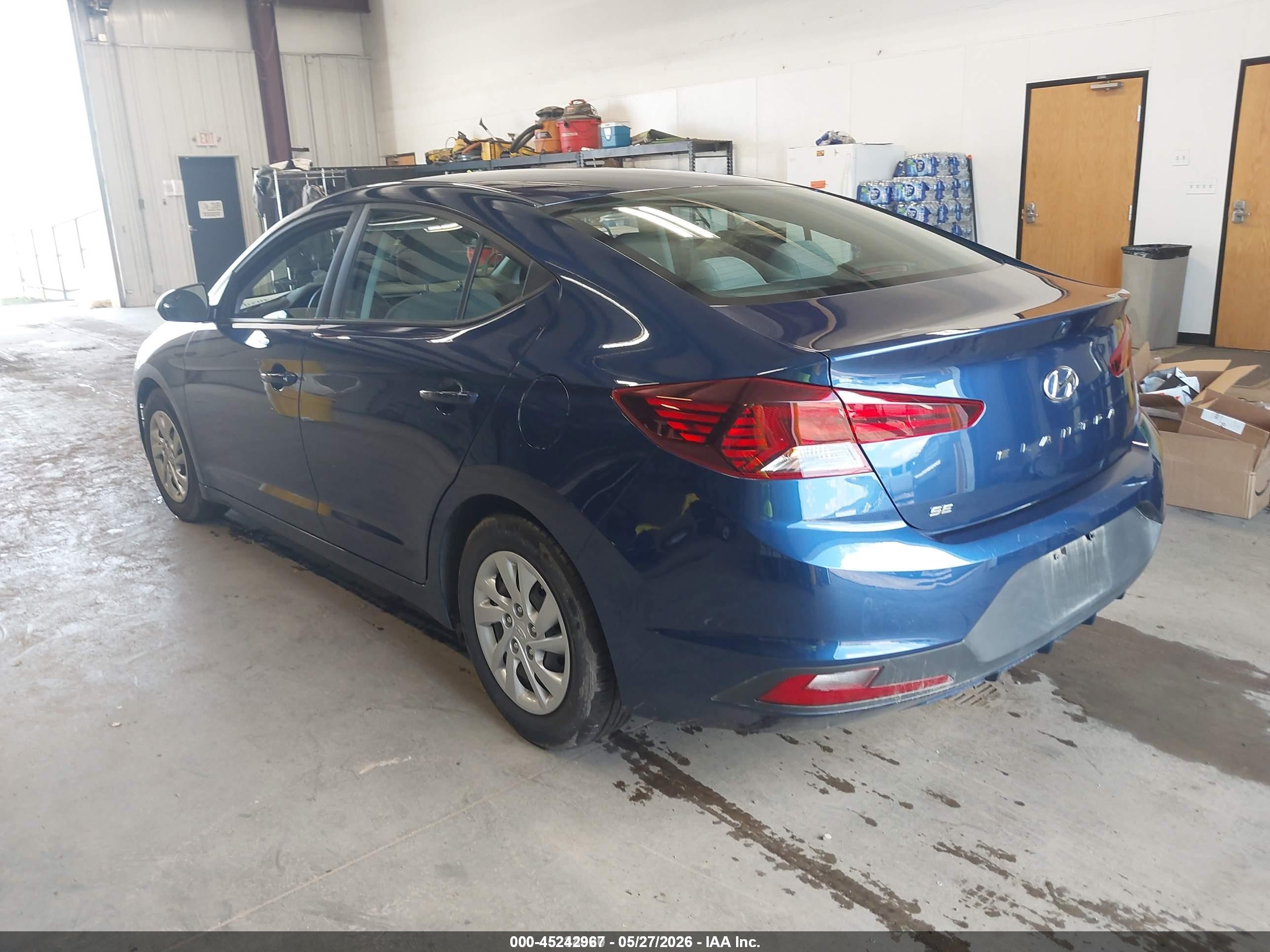 2020 Hyundai Elantra Se Blue vin: 5NPD74LF2LH610896