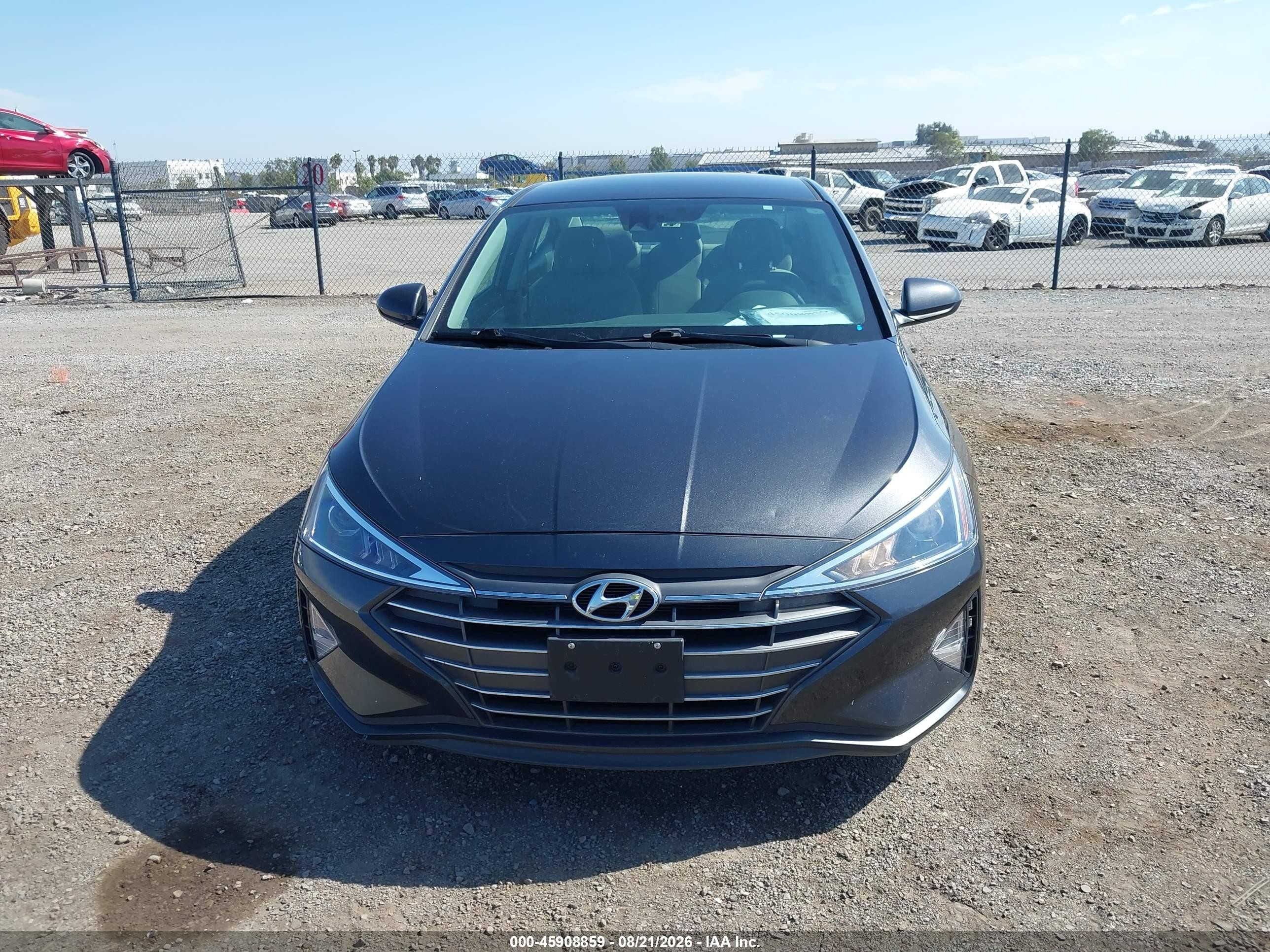 2020 Hyundai Elantra Se Серый vin: 5NPD74LF2LH612065