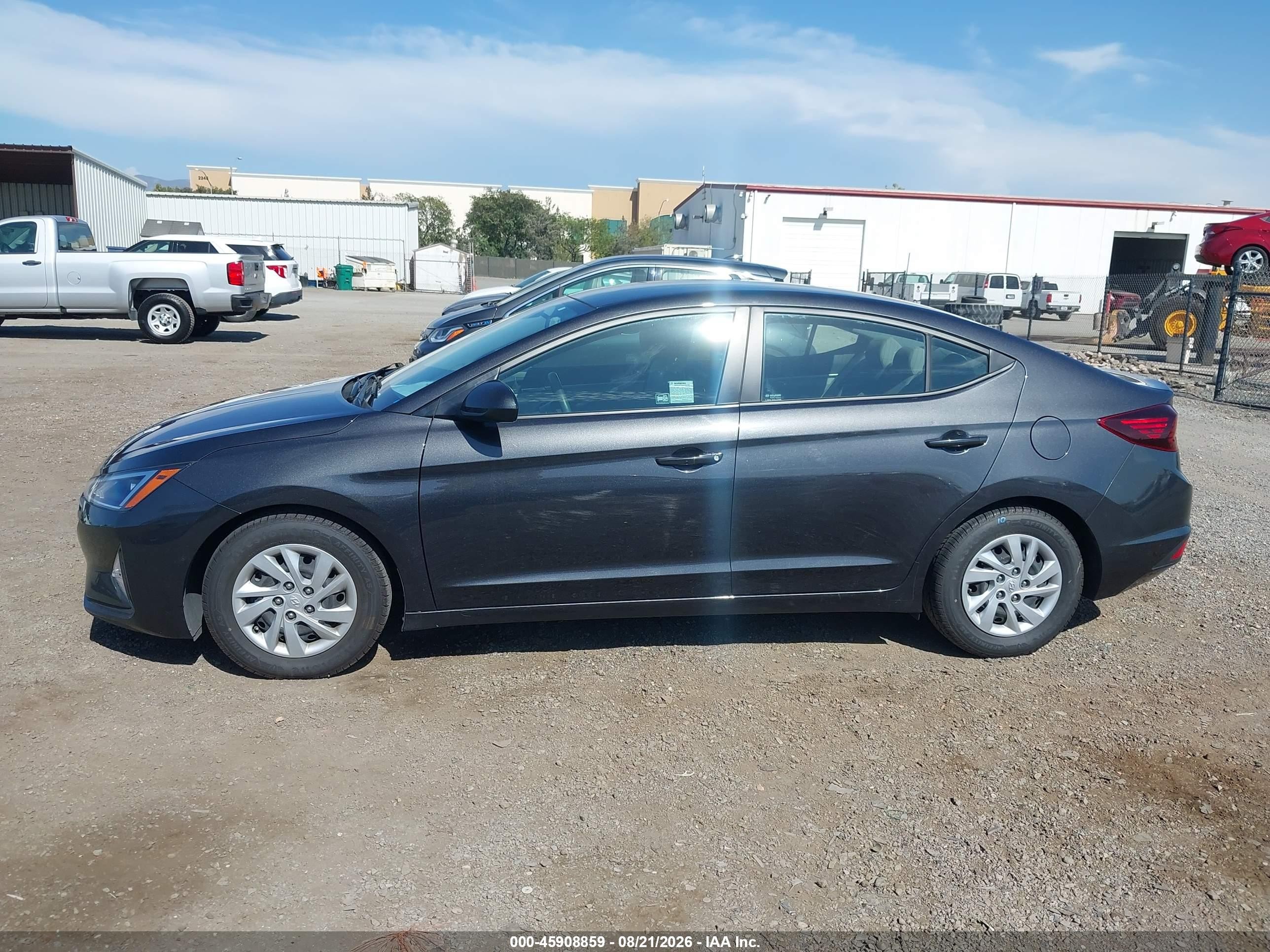 2020 Hyundai Elantra Se Серый vin: 5NPD74LF2LH612065