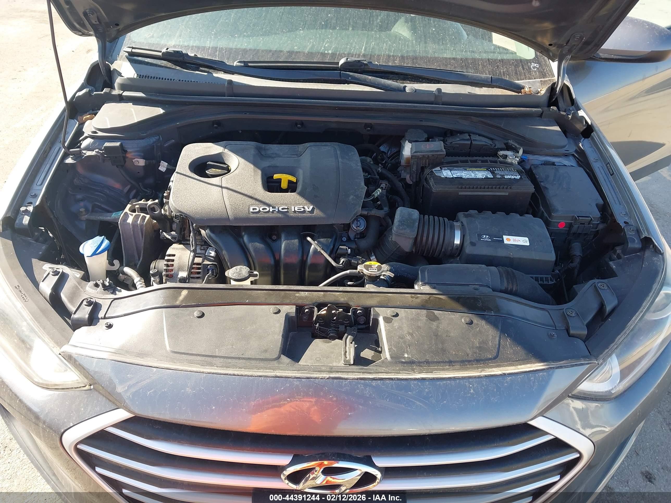 2018 Hyundai Elantra Se Gray vin: 5NPD74LF3JH281834