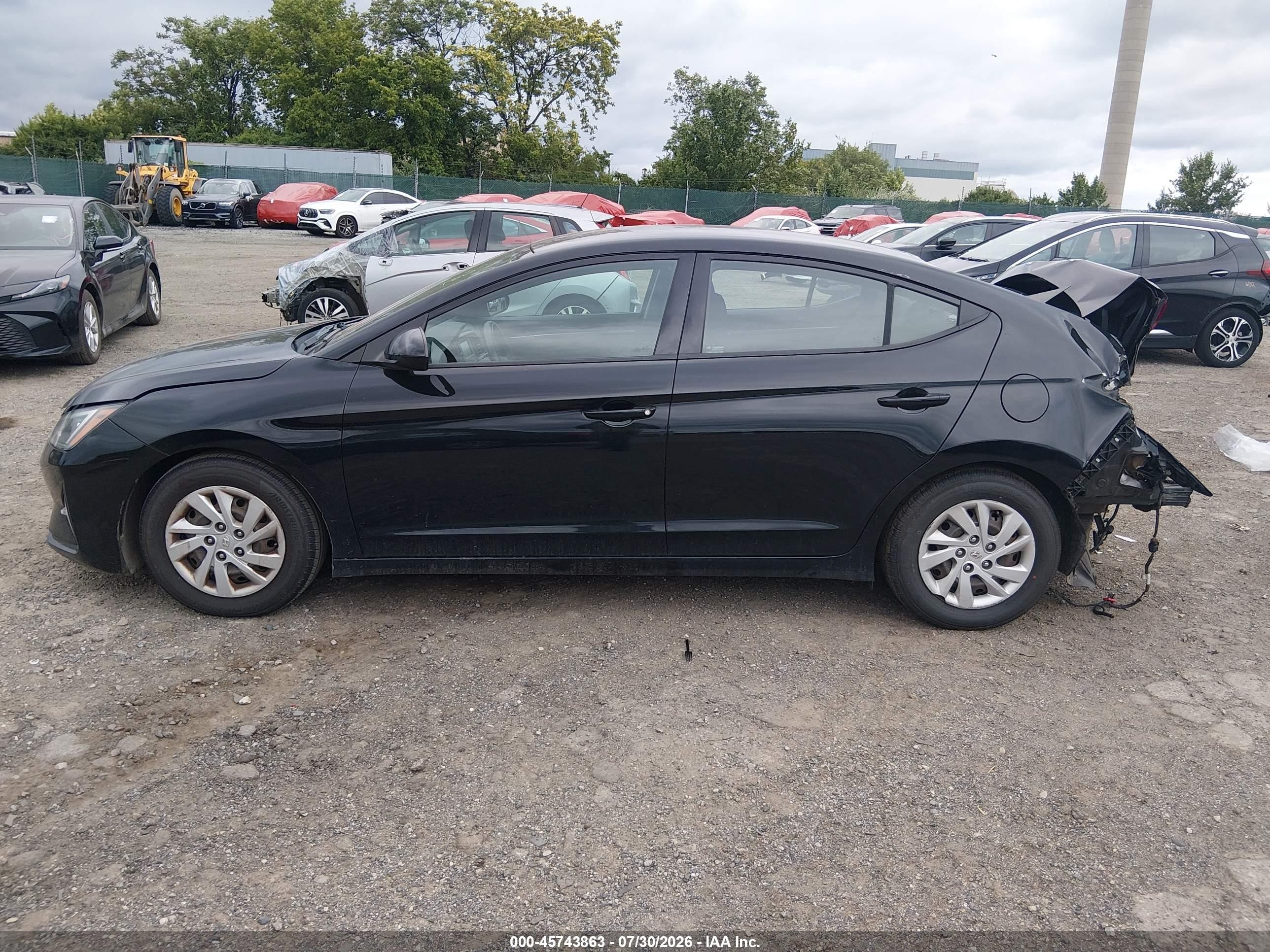 2019 Hyundai Elantra Se Black vin: 5NPD74LF3KH466158