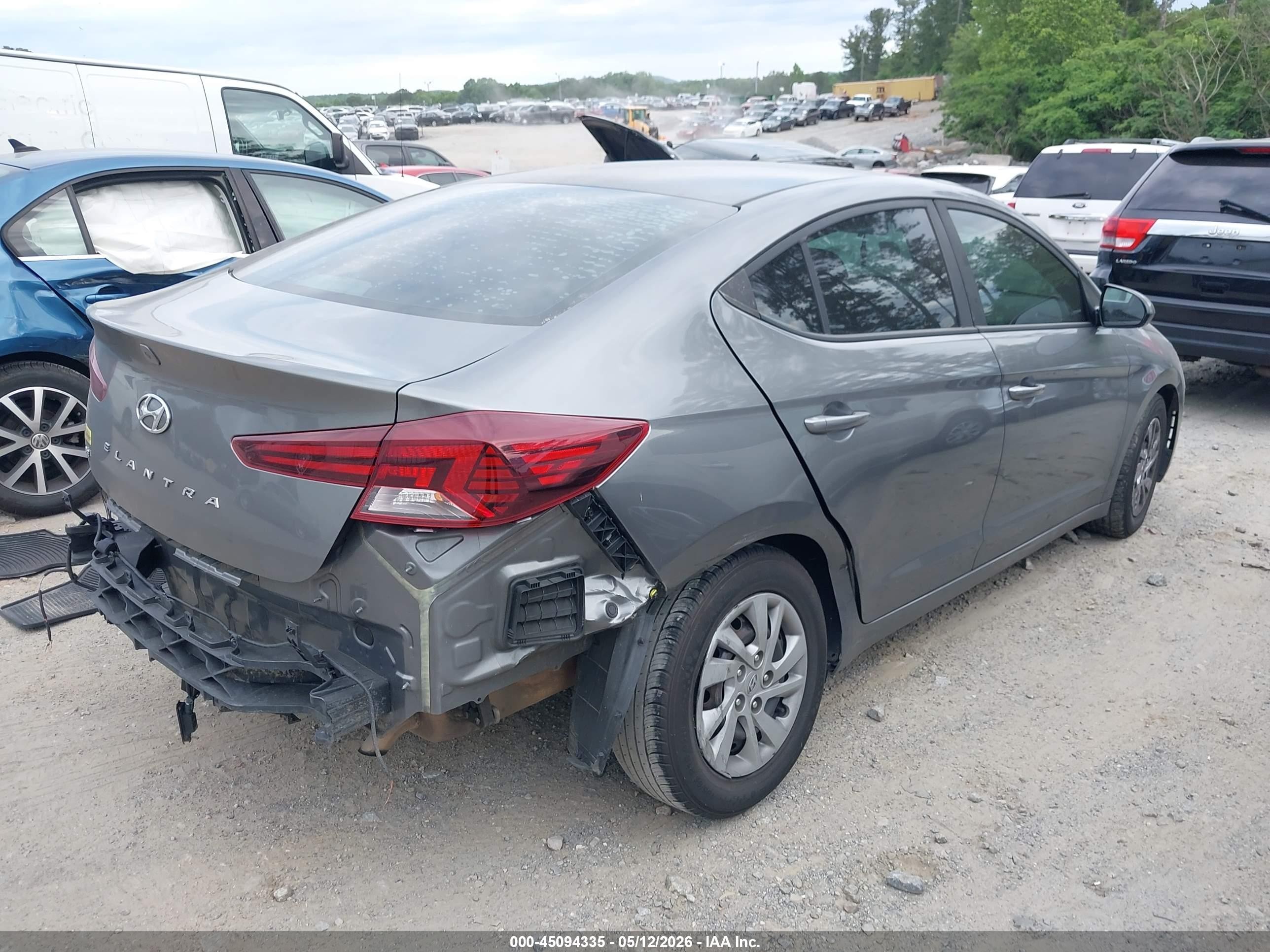 2020 Hyundai Elantra Se Gray vin: 5NPD74LF3LH513626