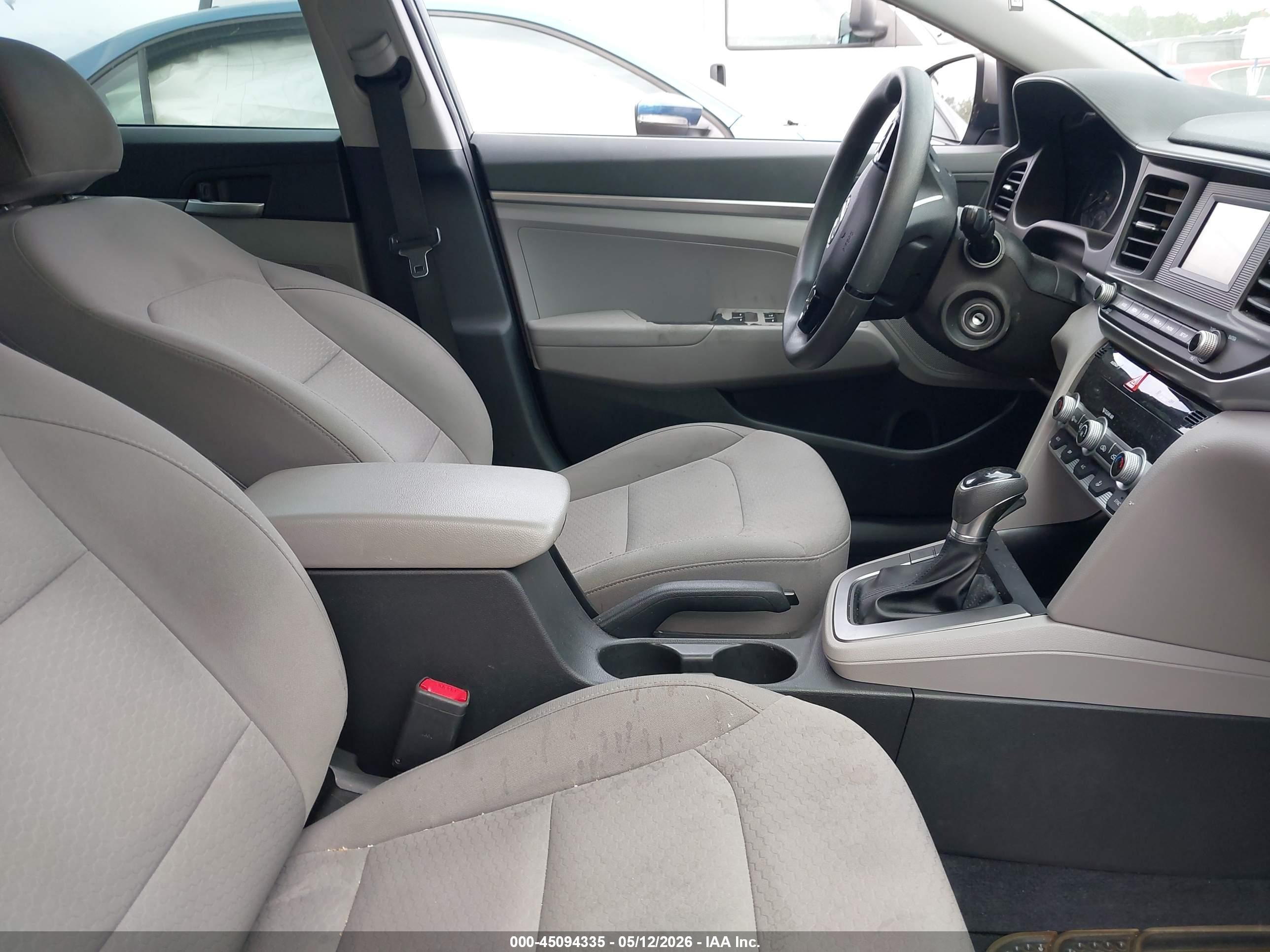2020 Hyundai Elantra Se Gray vin: 5NPD74LF3LH513626