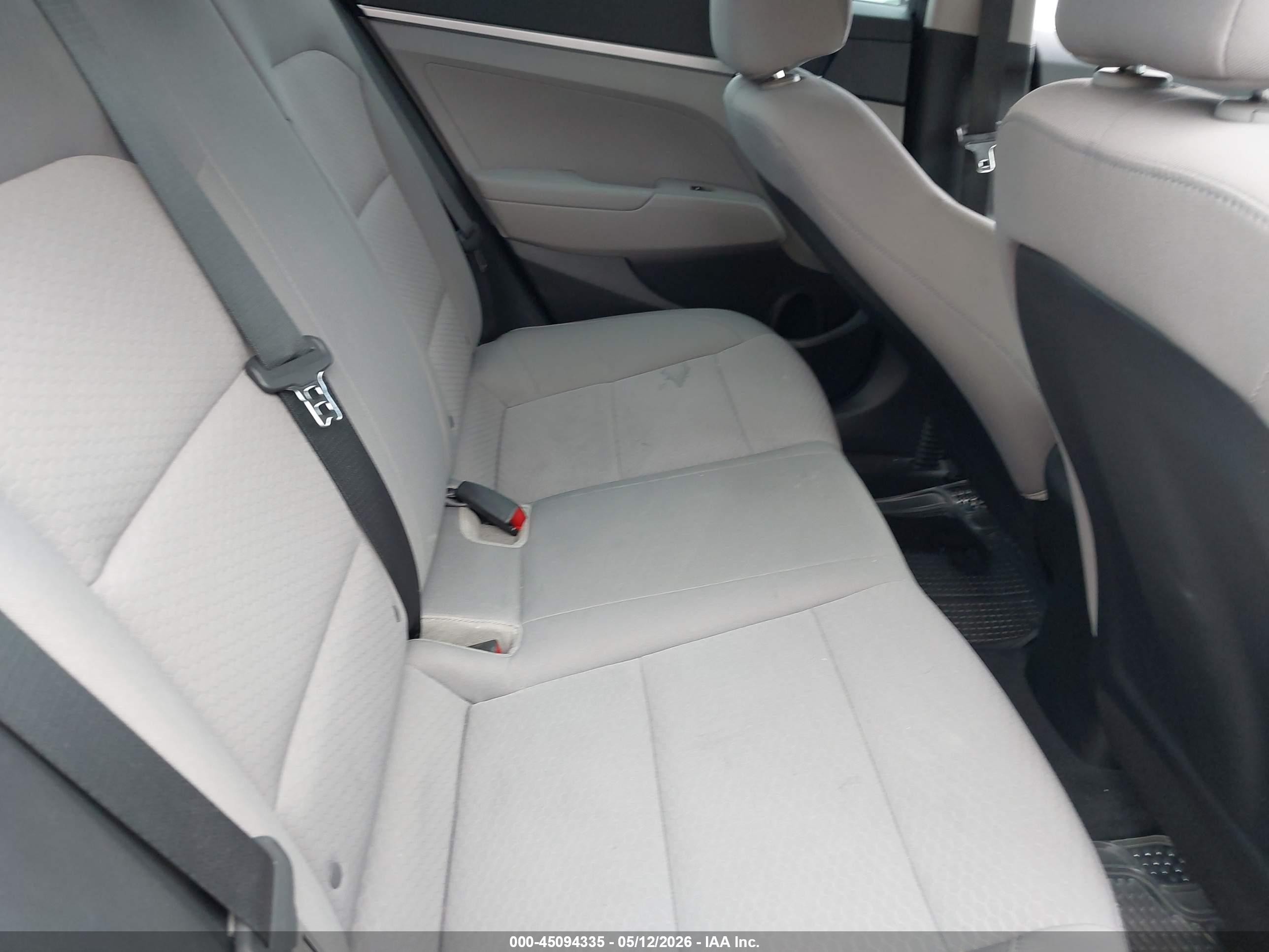 2020 Hyundai Elantra Se Gray vin: 5NPD74LF3LH513626