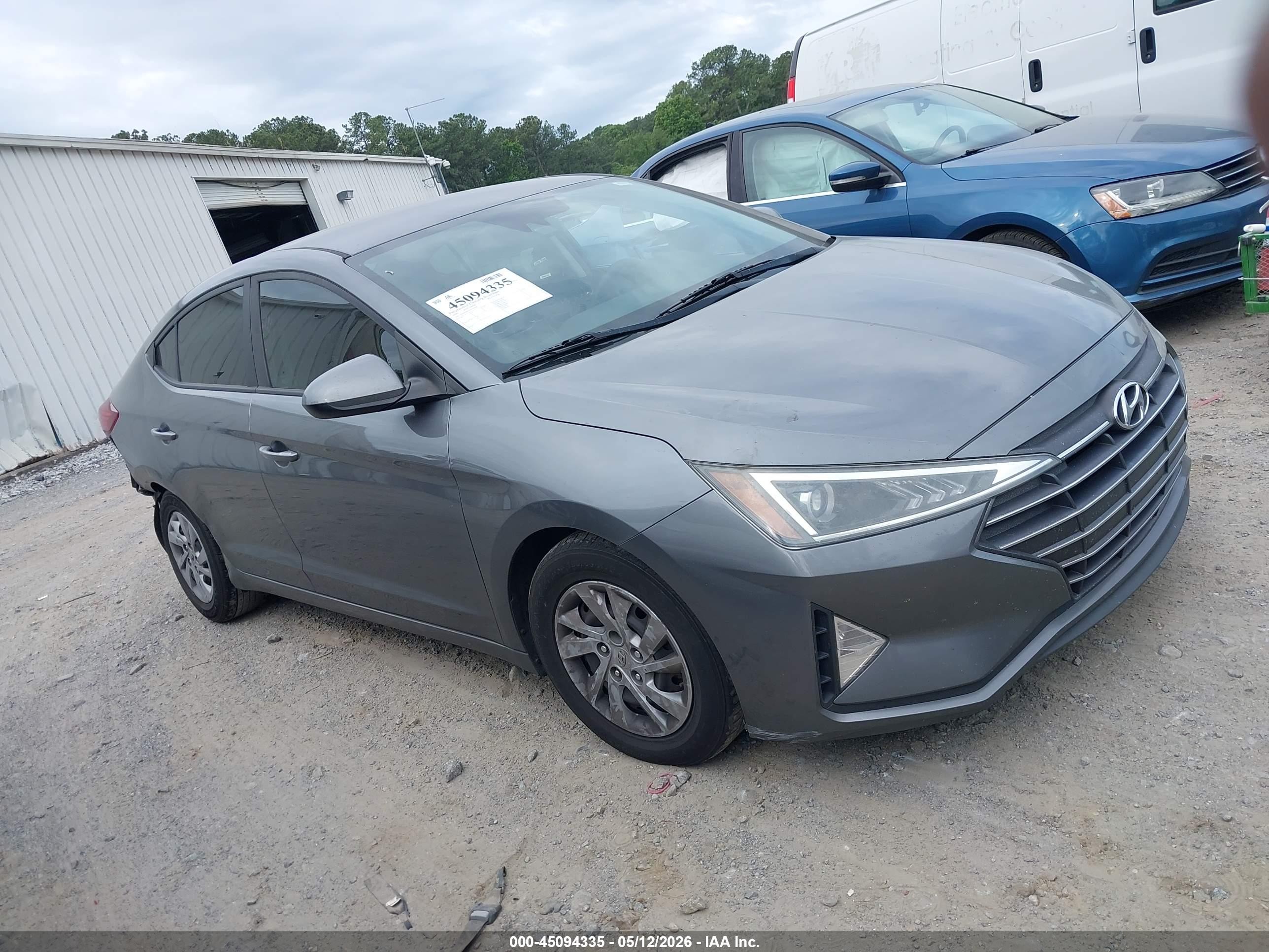 2020 Hyundai Elantra Se Gray vin: 5NPD74LF3LH513626