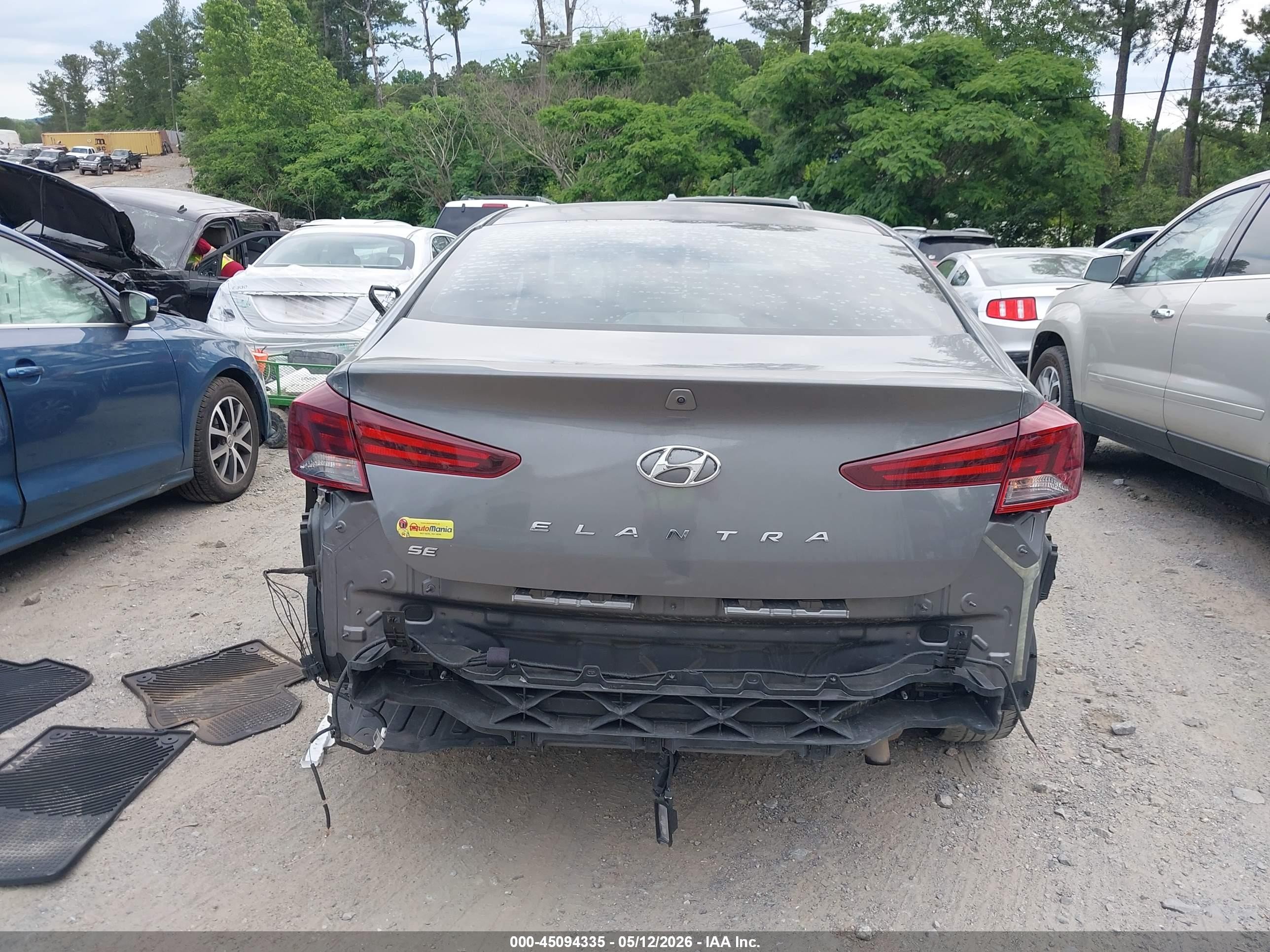2020 Hyundai Elantra Se Gray vin: 5NPD74LF3LH513626