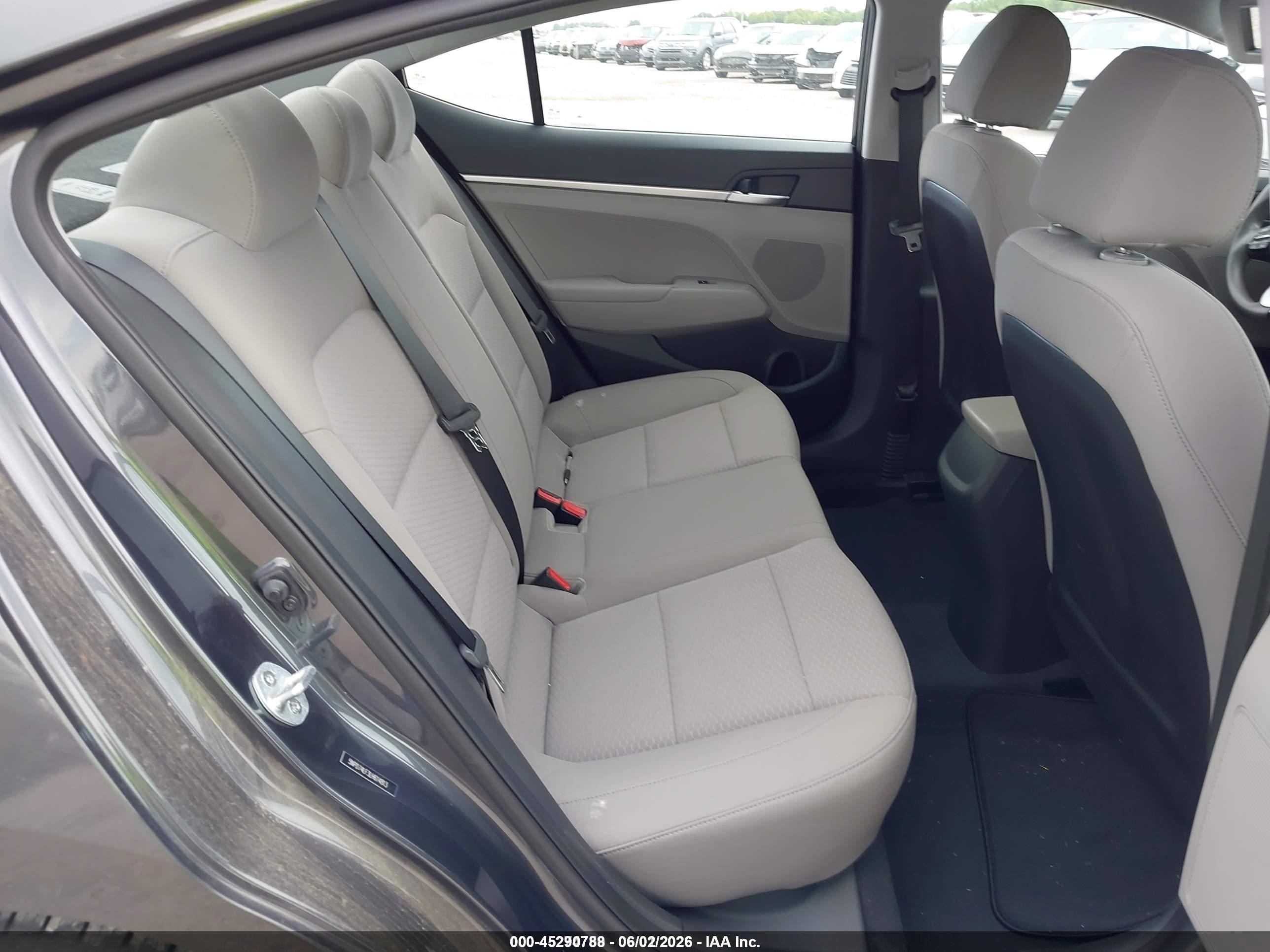 2020 Hyundai Elantra Se Gray vin: 5NPD74LF3LH614813