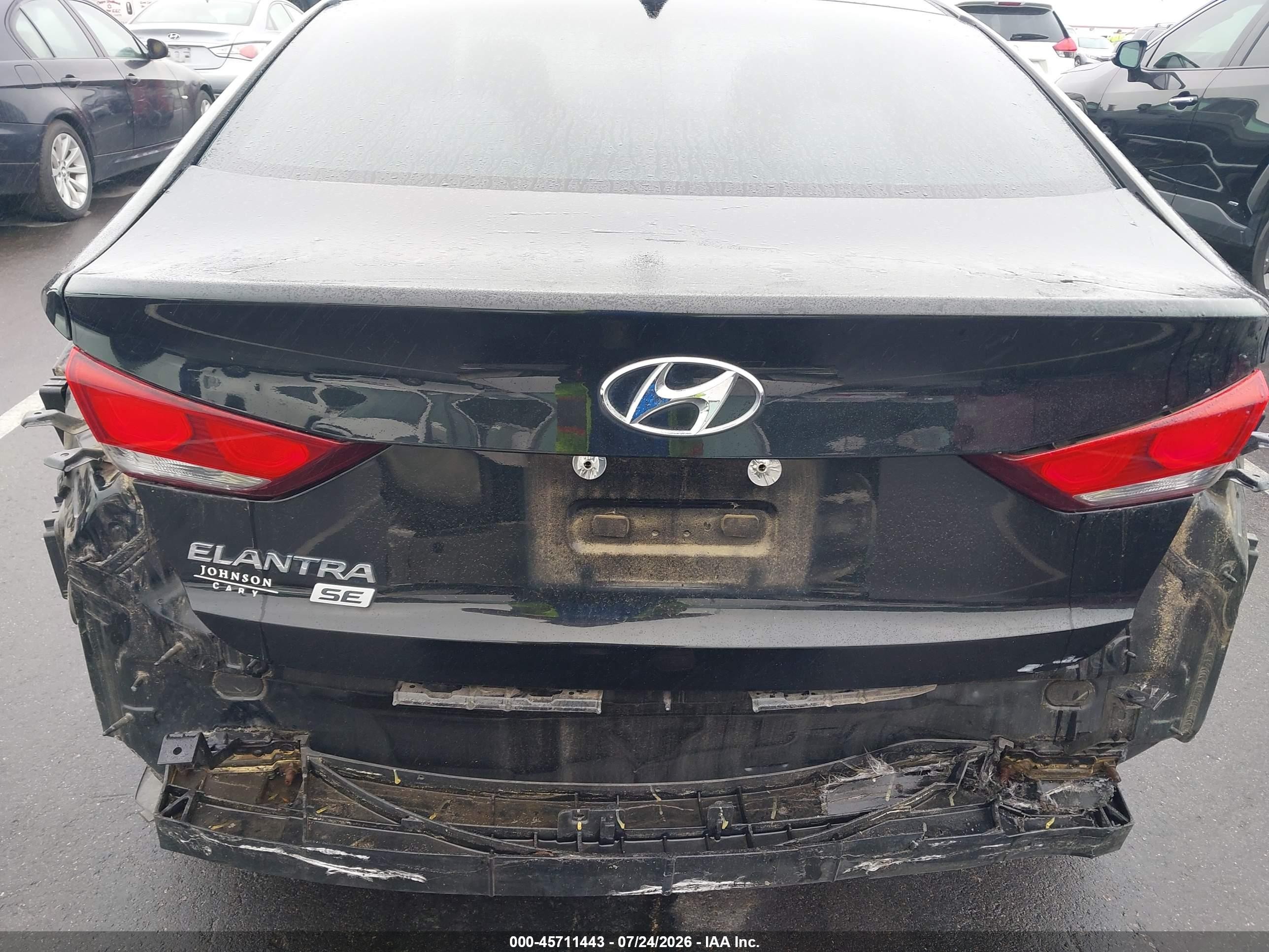 2017 Hyundai Elantra Se Black vin: 5NPD74LF4HH176097