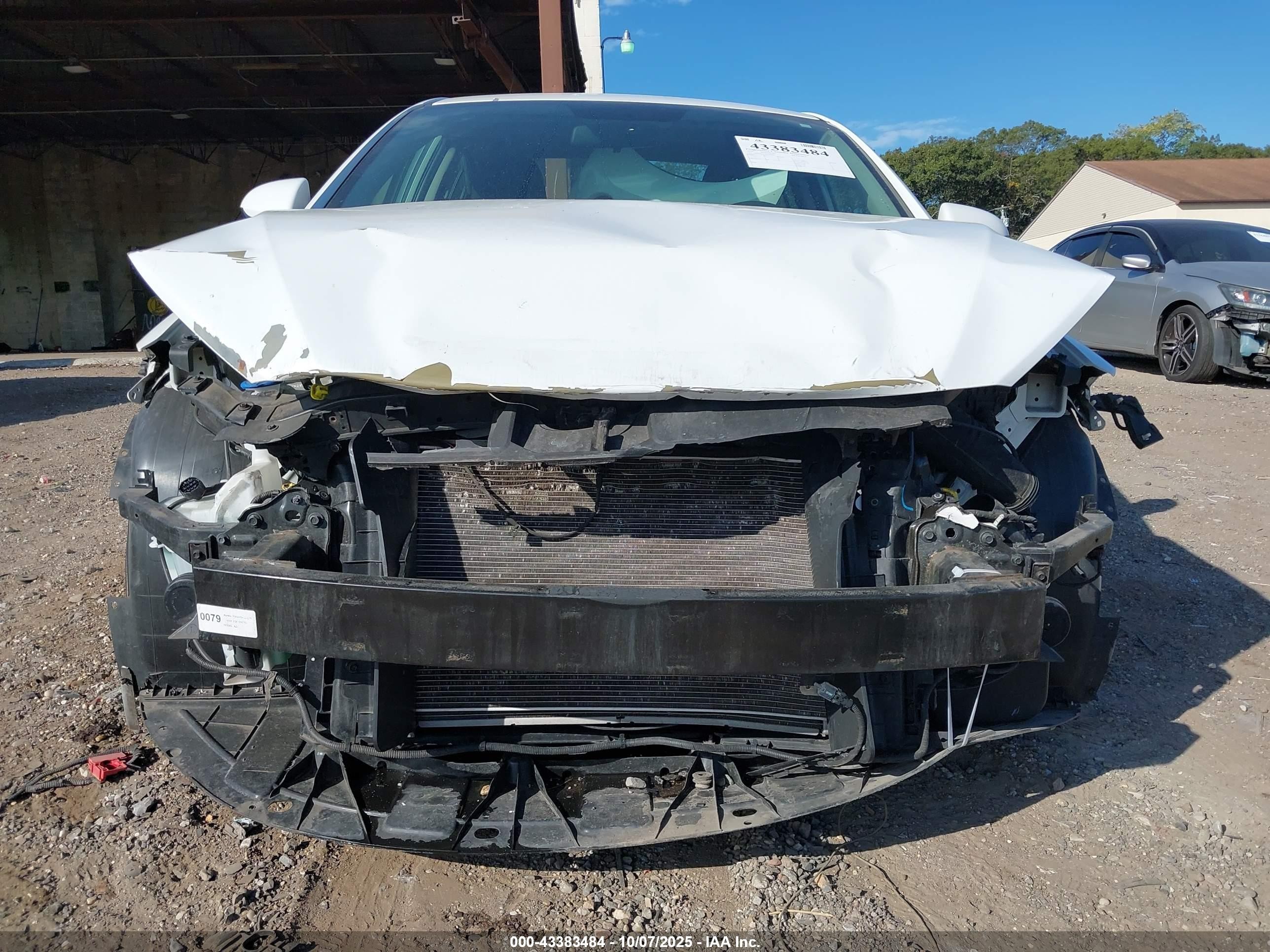 2018 Hyundai Elantra Se White vin: 5NPD74LF4JH290784