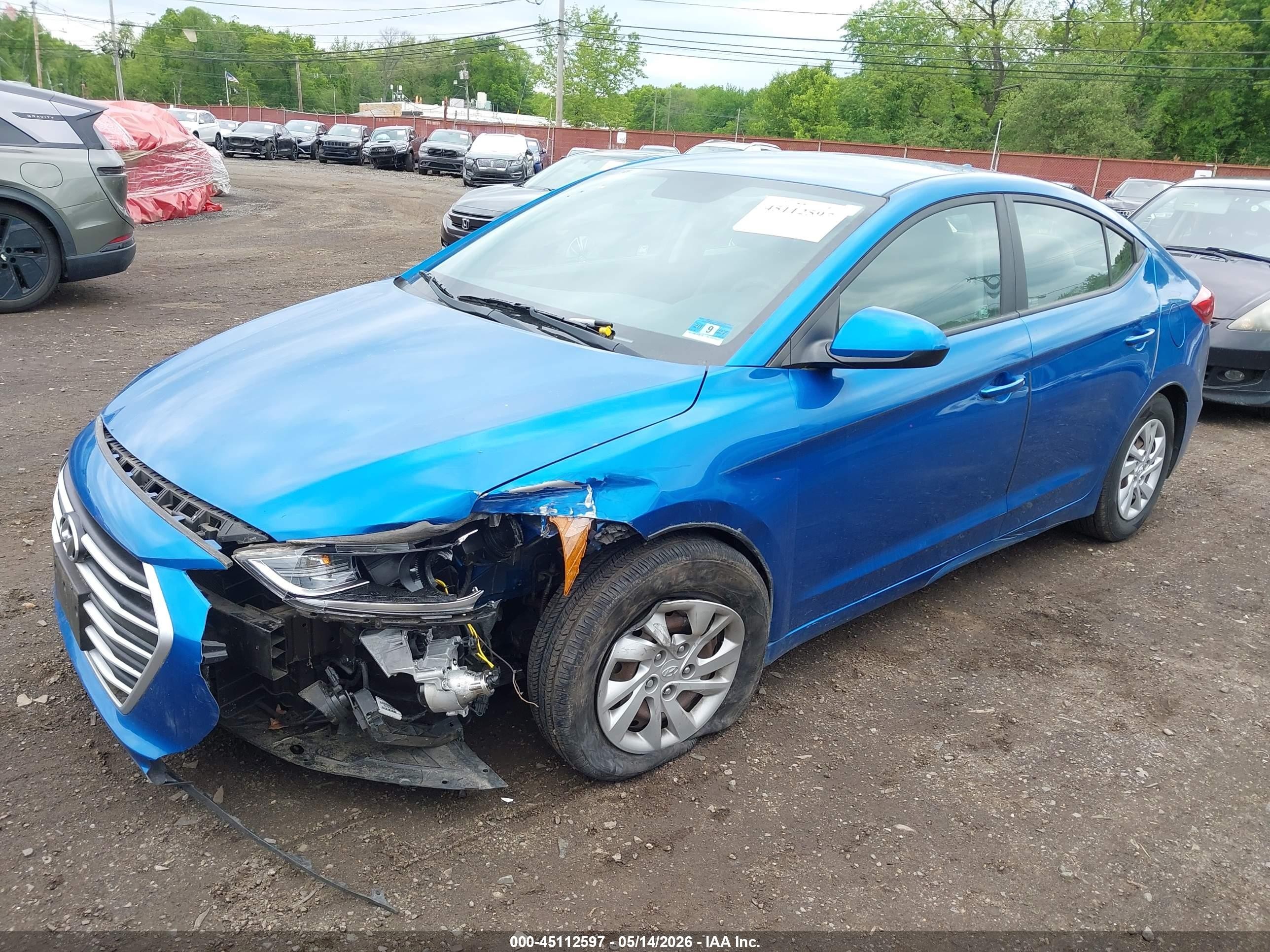 2018 Hyundai Elantra Se Dark Blue vin: 5NPD74LF4JH394949