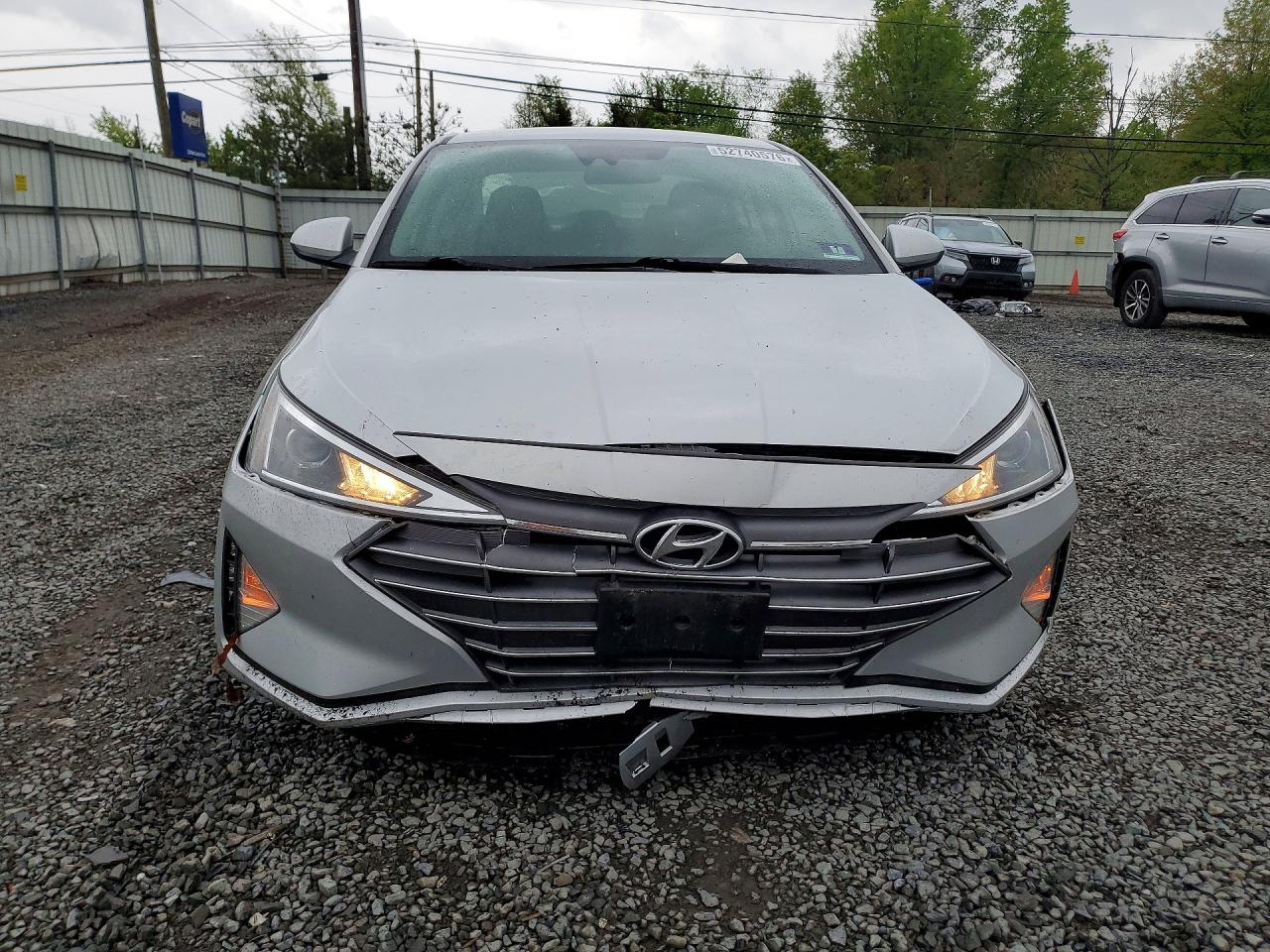 2020 Hyundai Elantra Se Silver vin: 5NPD74LF4LH505941