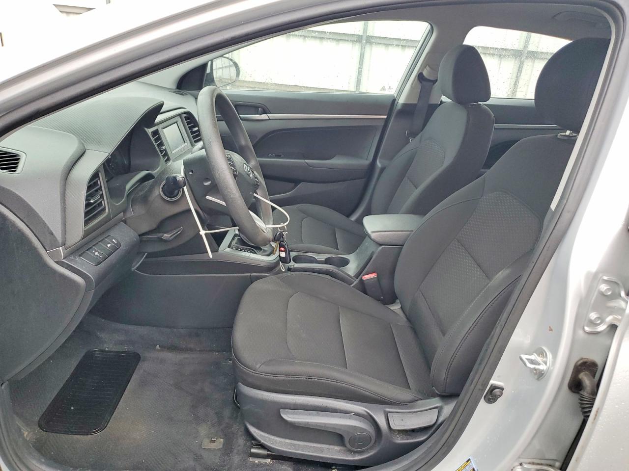 2020 Hyundai Elantra Se Silver vin: 5NPD74LF4LH505941