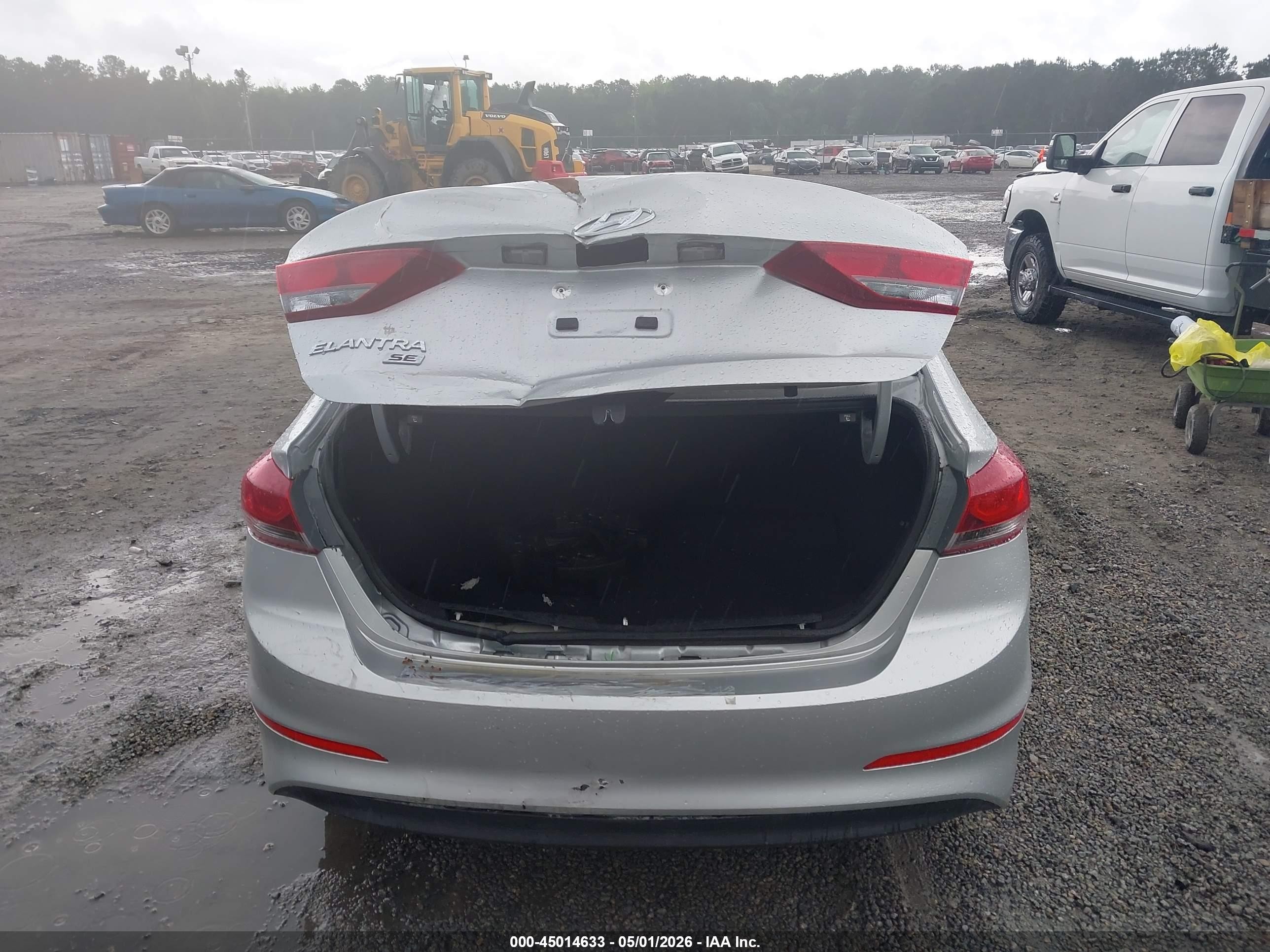 2017 Hyundai Elantra Se Silver vin: 5NPD74LF5HH079460