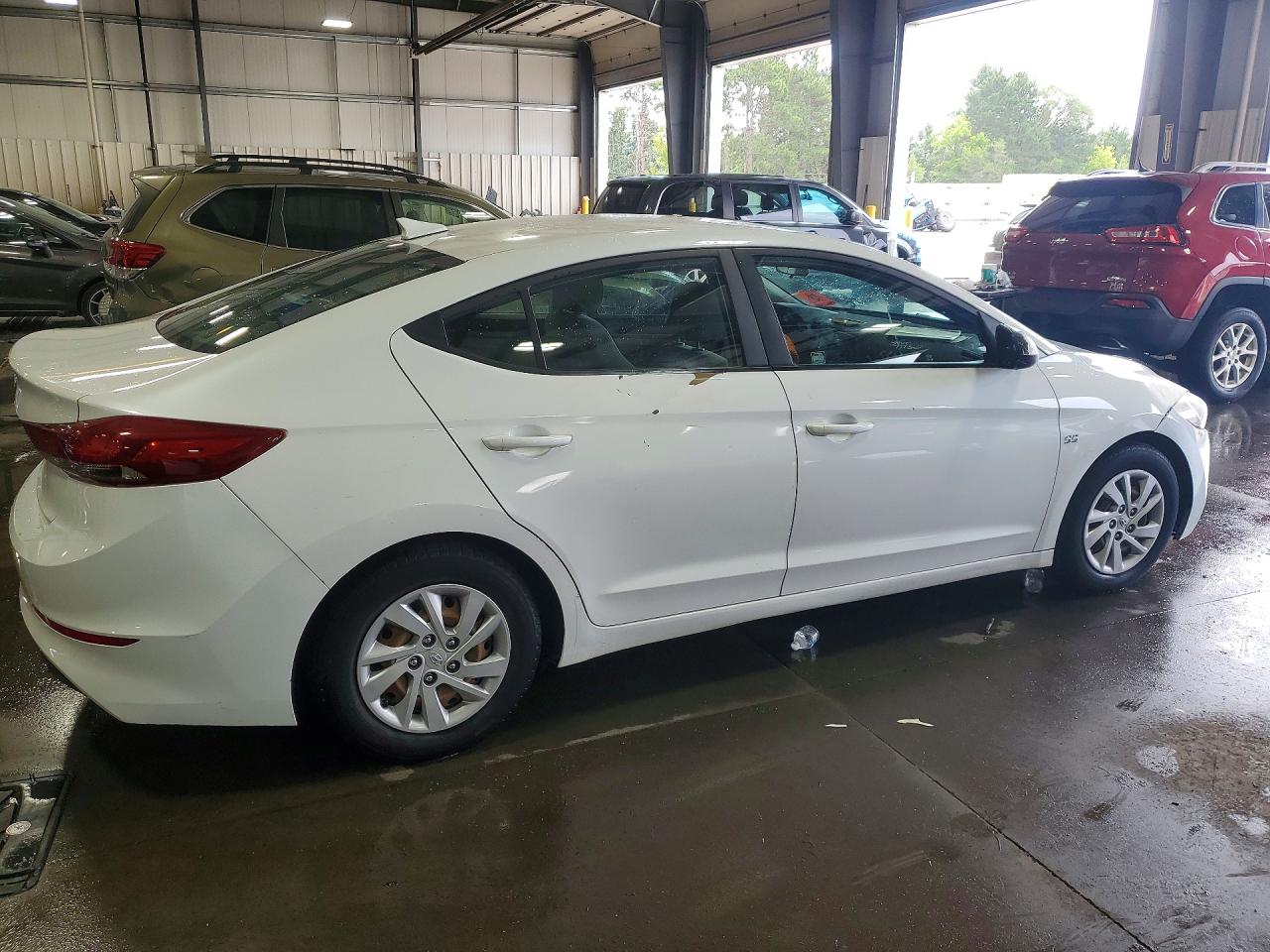 2017 Hyundai Elantra Se White vin: 5NPD74LF5HH140998