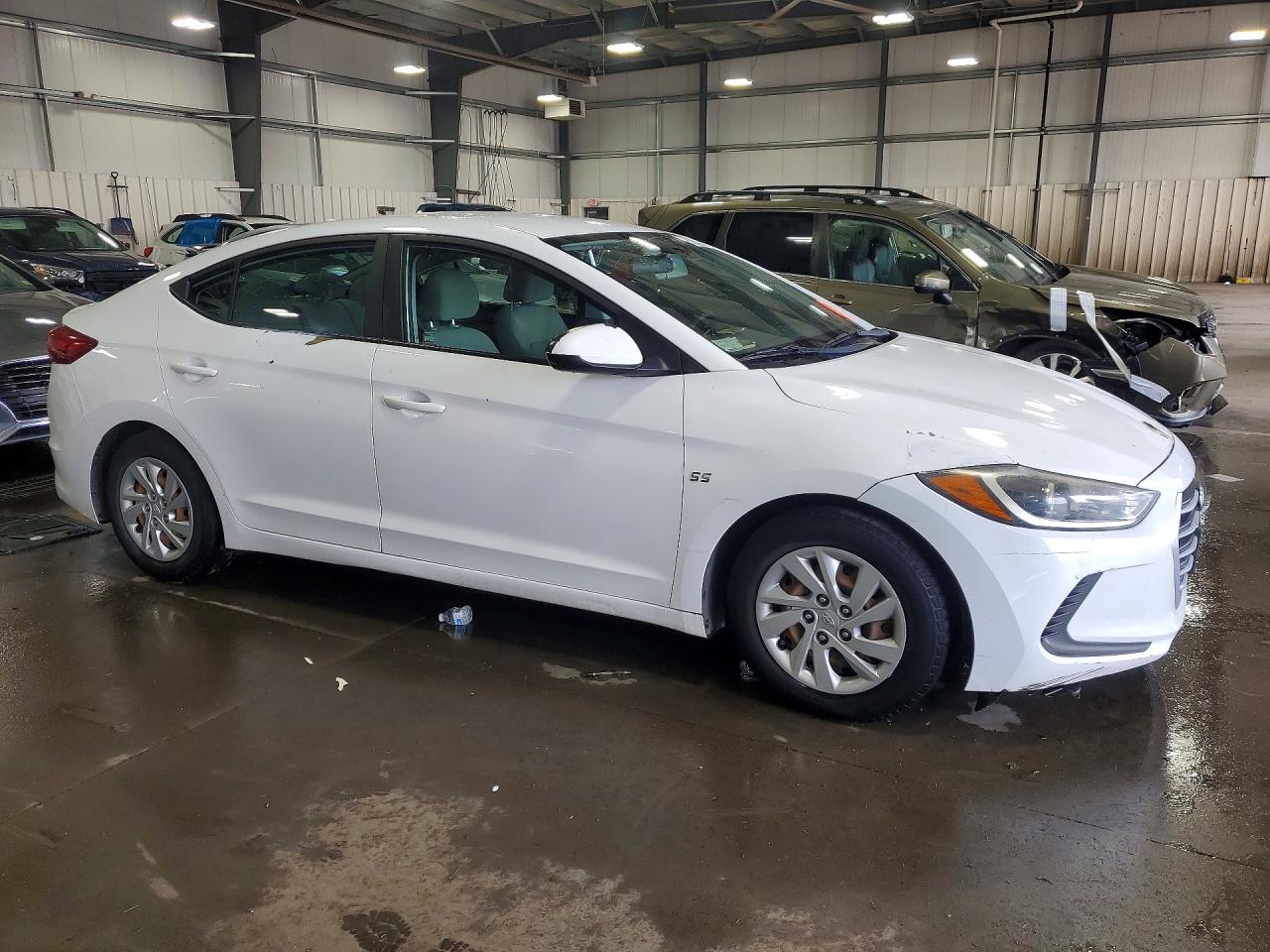 2017 Hyundai Elantra Se White vin: 5NPD74LF5HH140998