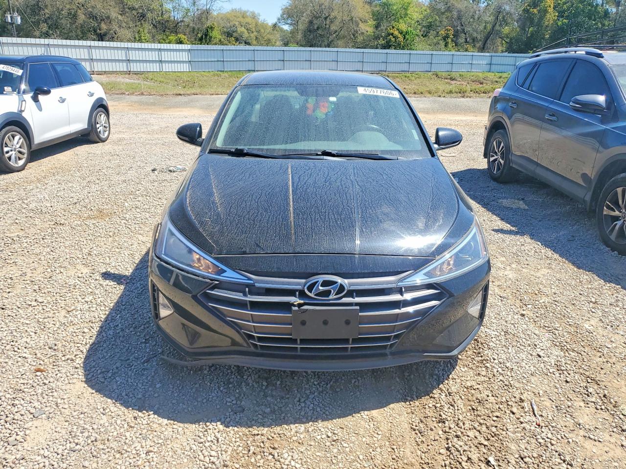 2019 Hyundai Elantra Se Black vin: 5NPD74LF5KH476254