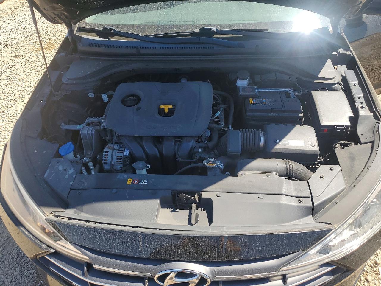 2019 Hyundai Elantra Se Black vin: 5NPD74LF5KH476254