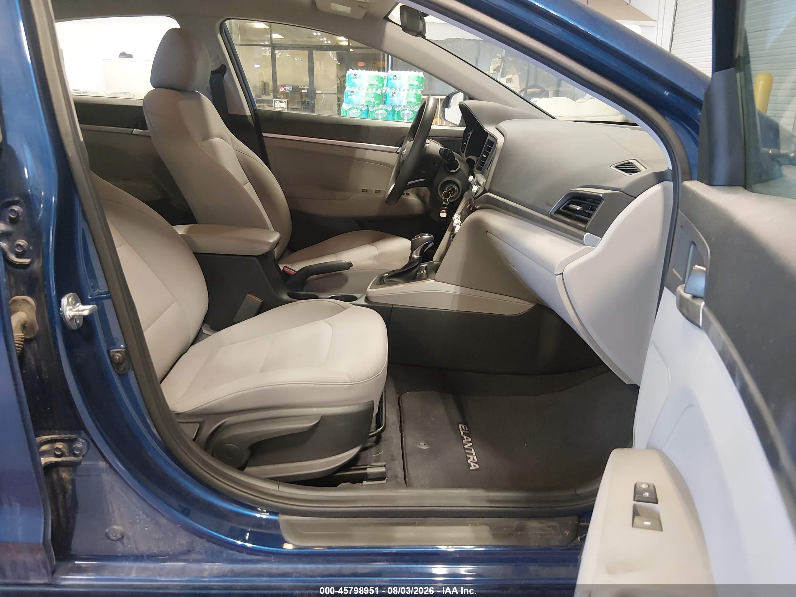 2020 Hyundai Elantra Se Синий vin: 5NPD74LF5LH601318