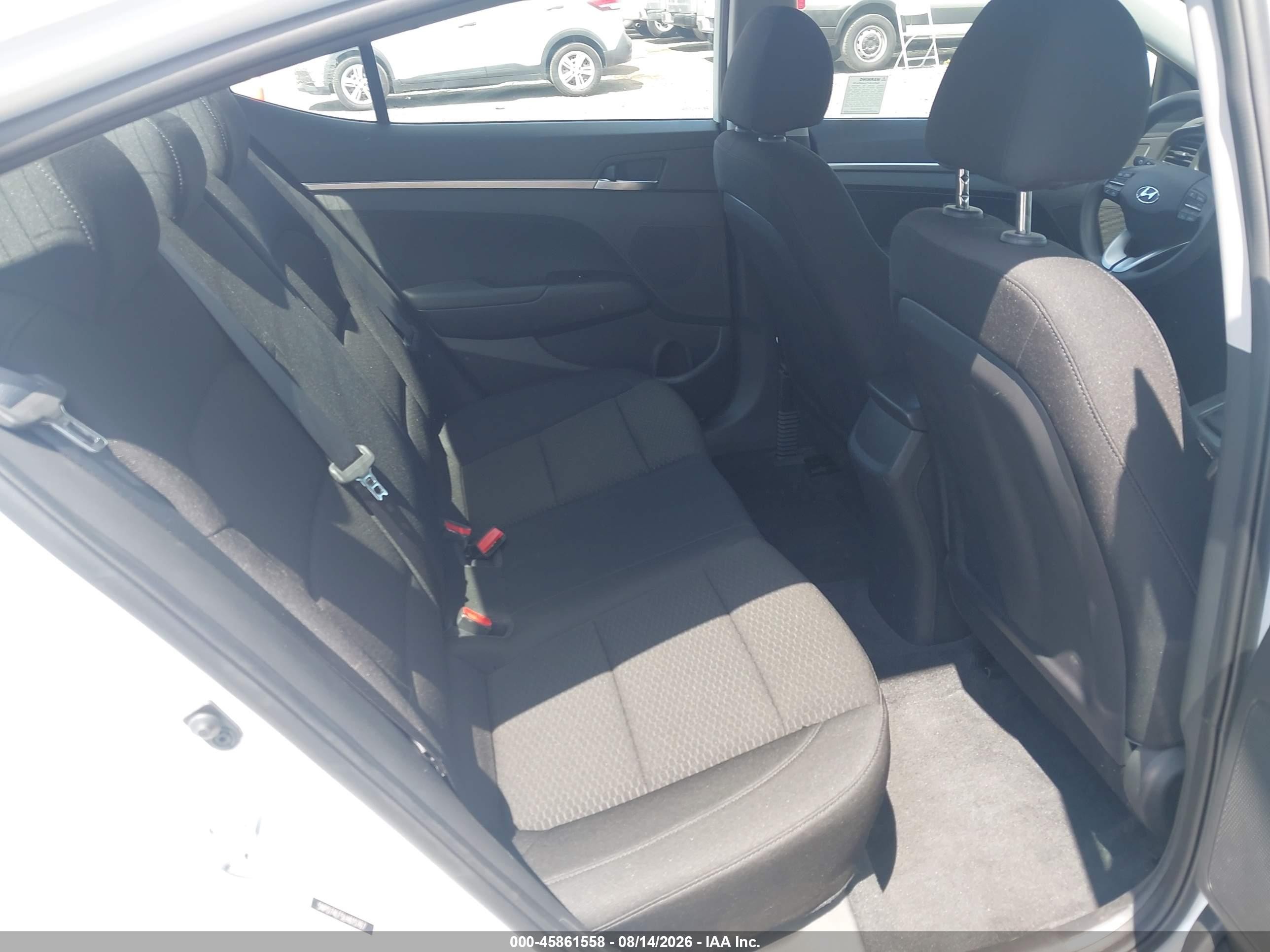 2020 Hyundai Elantra Se White vin: 5NPD74LF5LH615767