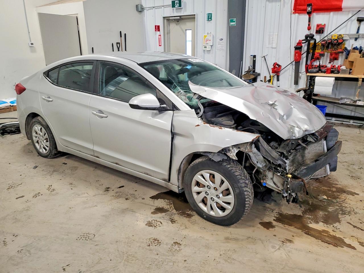 2017 Hyundai Elantra Se Silver vin: 5NPD74LF6HH047505