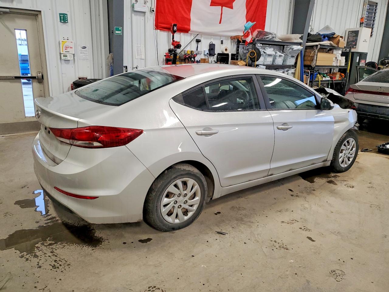 2017 Hyundai Elantra Se Silver vin: 5NPD74LF6HH047505
