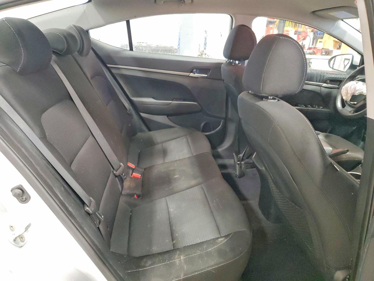 2017 Hyundai Elantra Se Silver vin: 5NPD74LF6HH047505