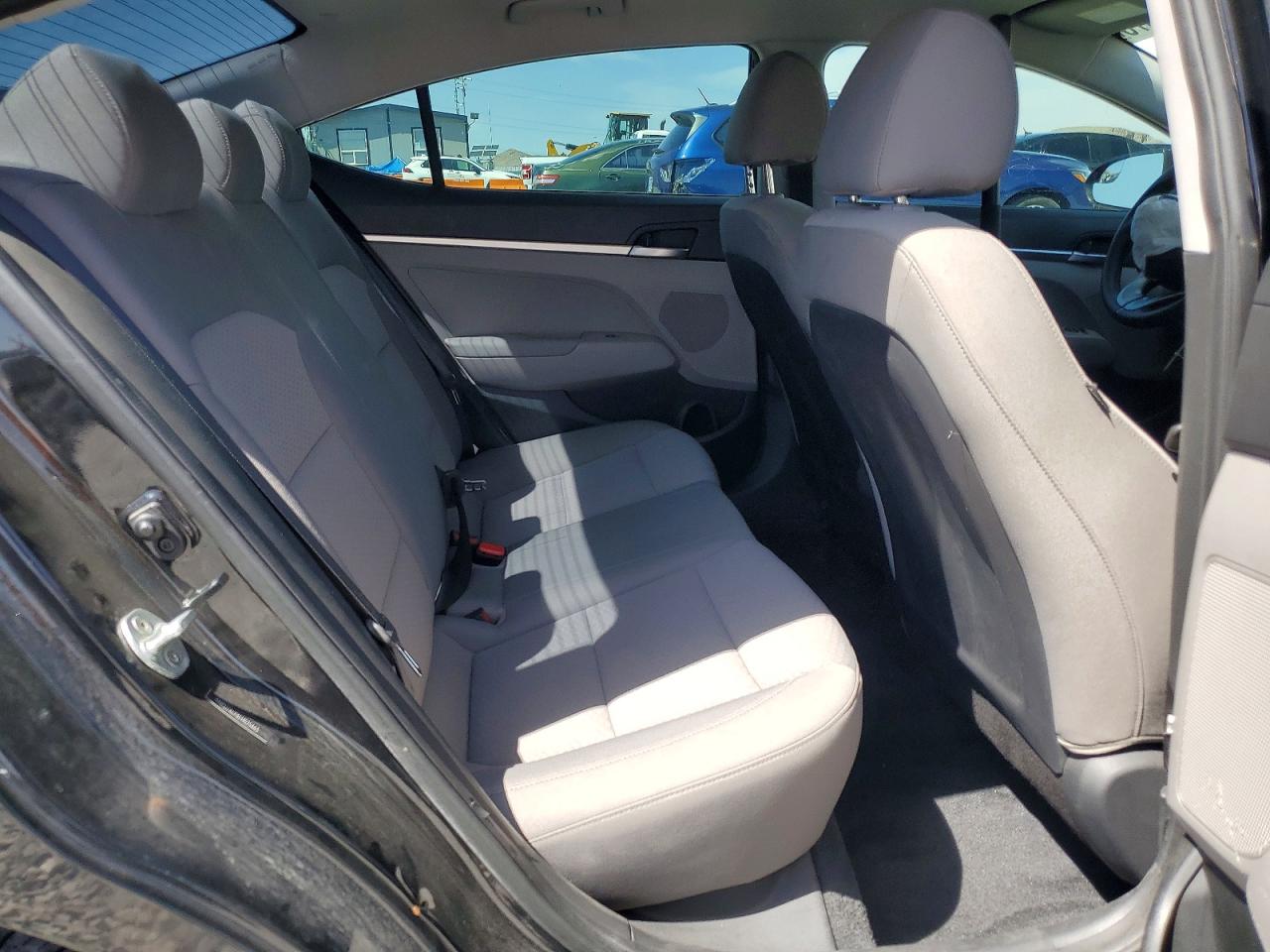 2020 Hyundai Elantra Se Black vin: 5NPD74LF6LH525463