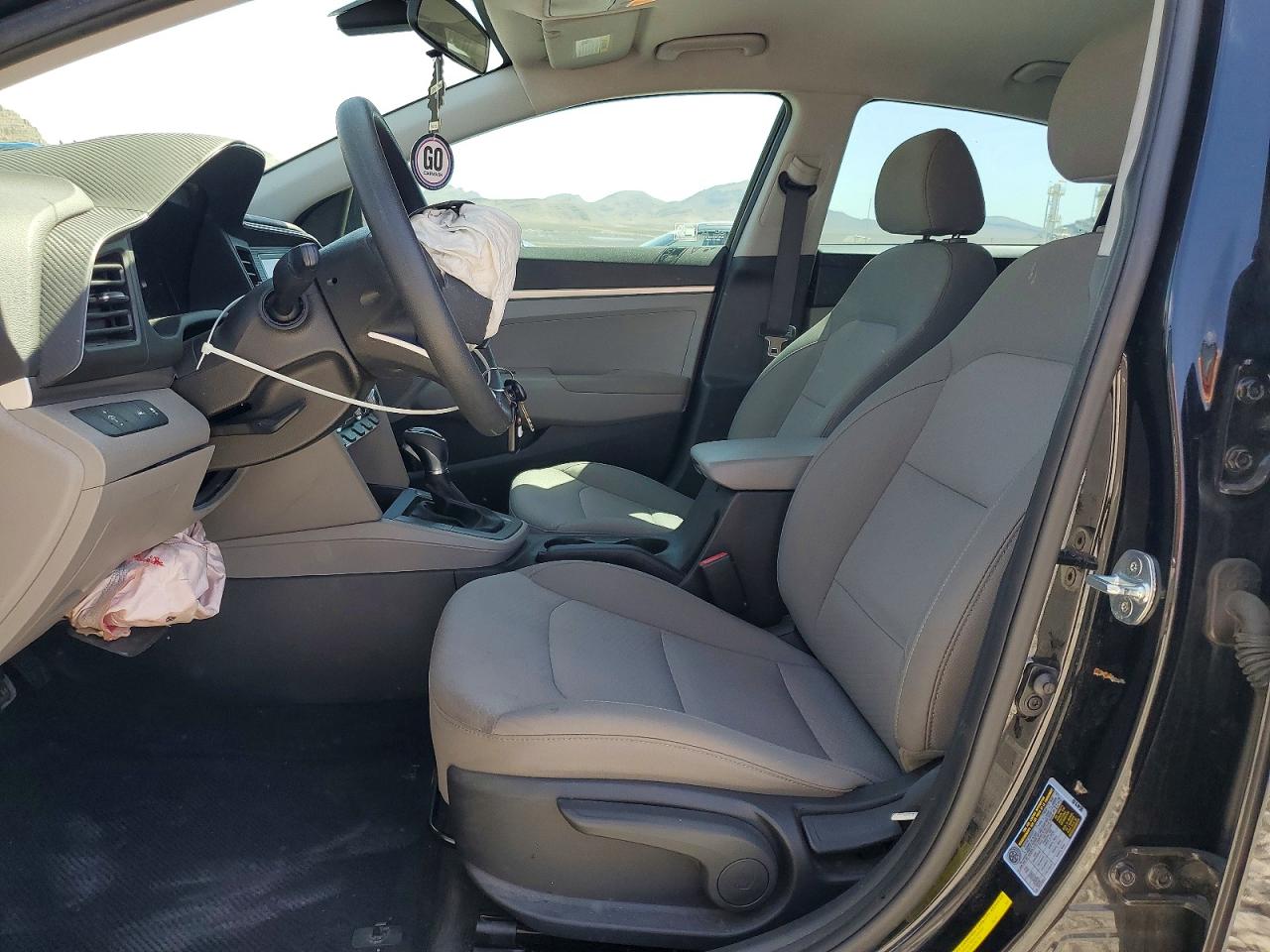 2020 Hyundai Elantra Se Black vin: 5NPD74LF6LH525463