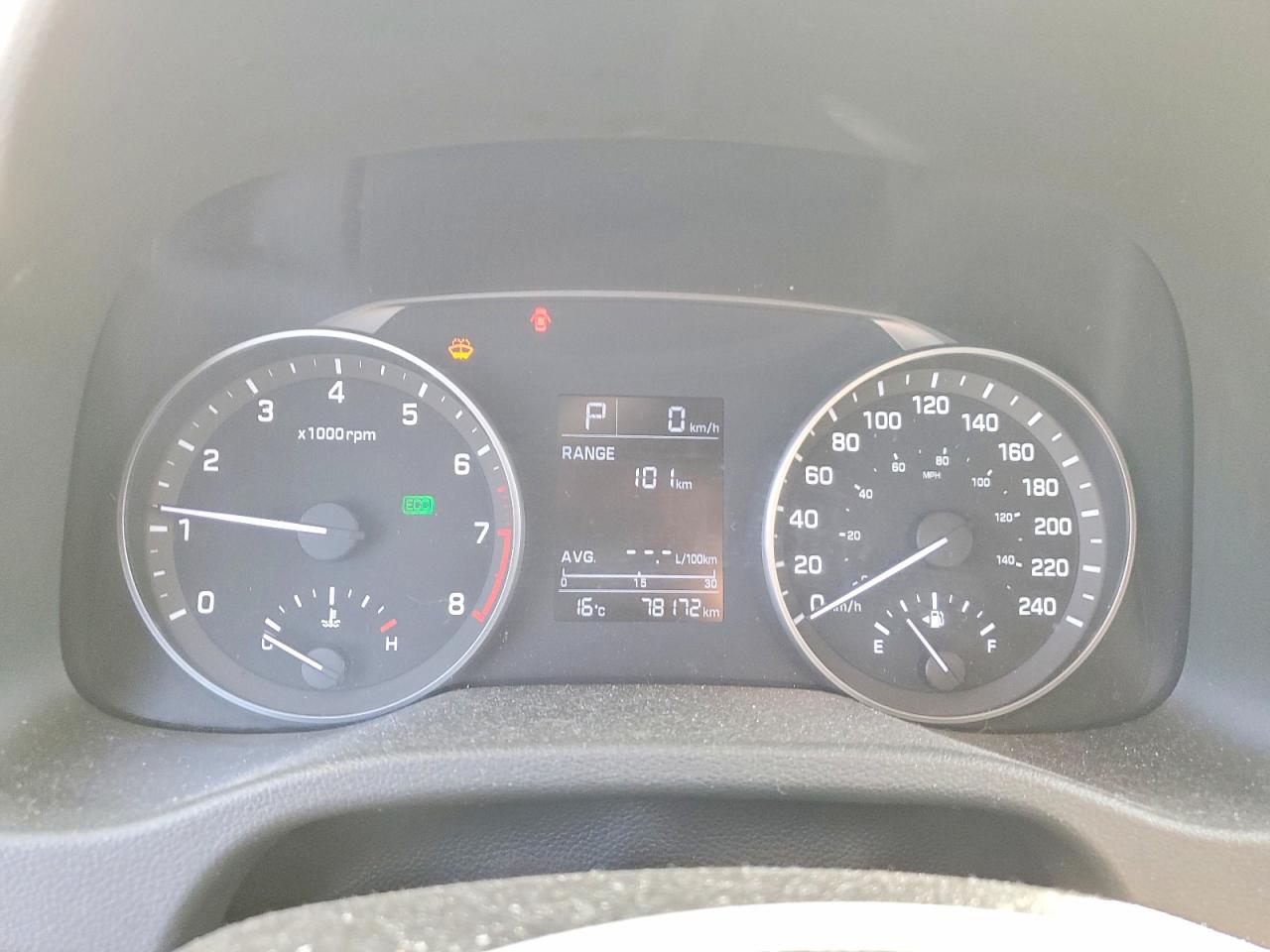 2017 Hyundai Elantra Silver vin: 5NPD74LF7HH141831