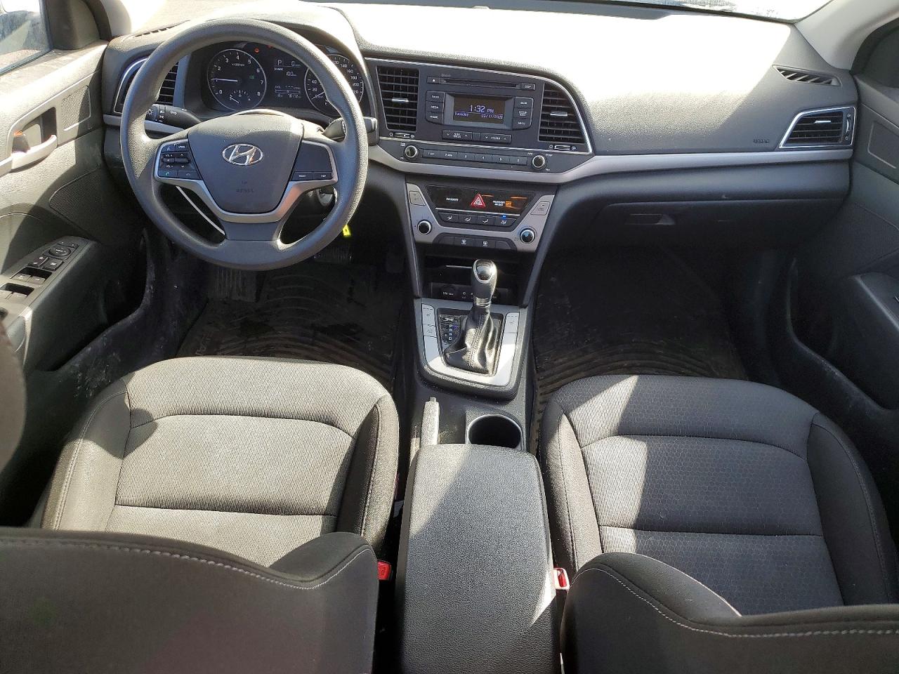 2017 Hyundai Elantra Silver vin: 5NPD74LF7HH141831