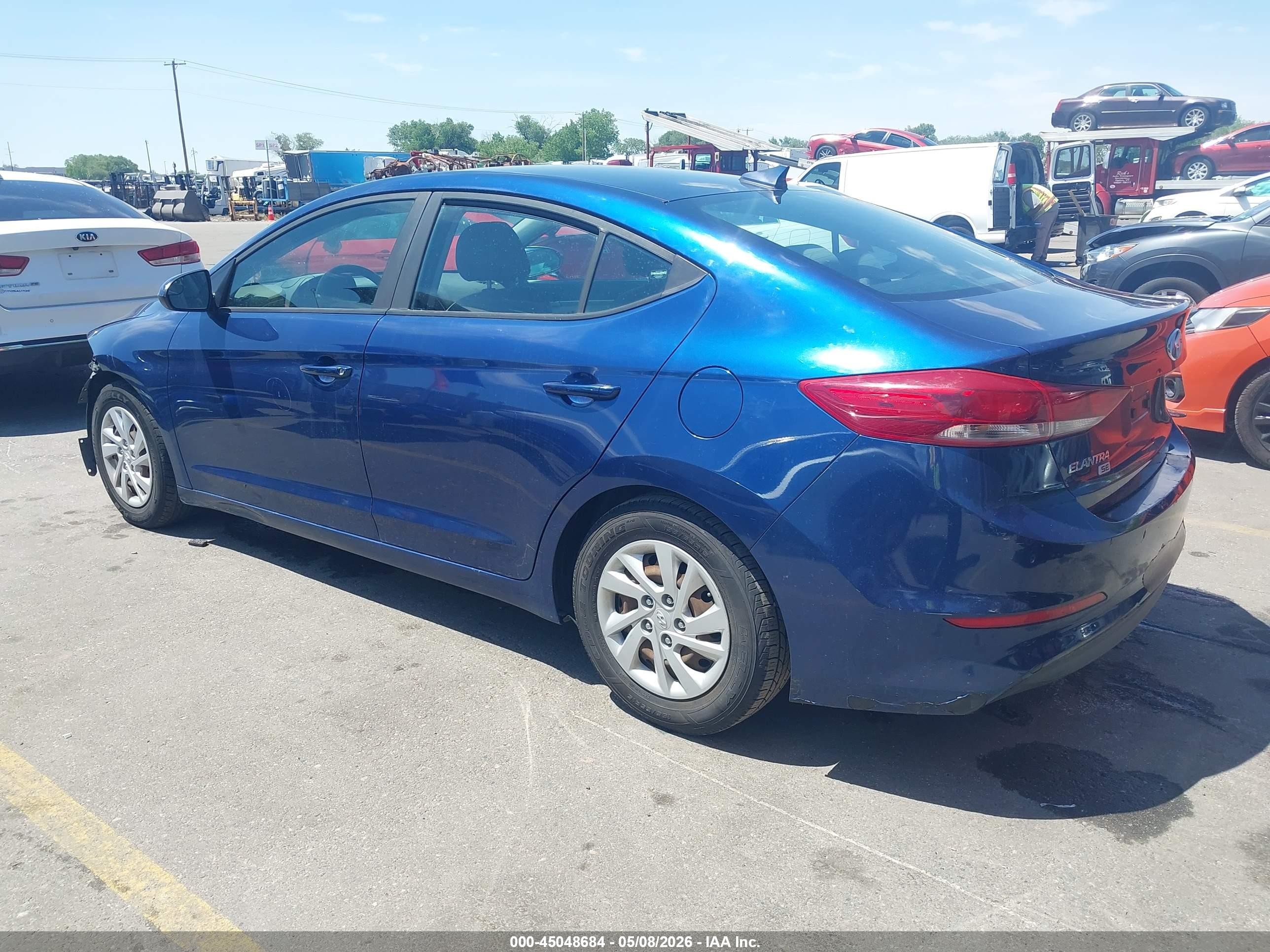 2017 Hyundai Elantra Se Blue vin: 5NPD74LF7HH189569