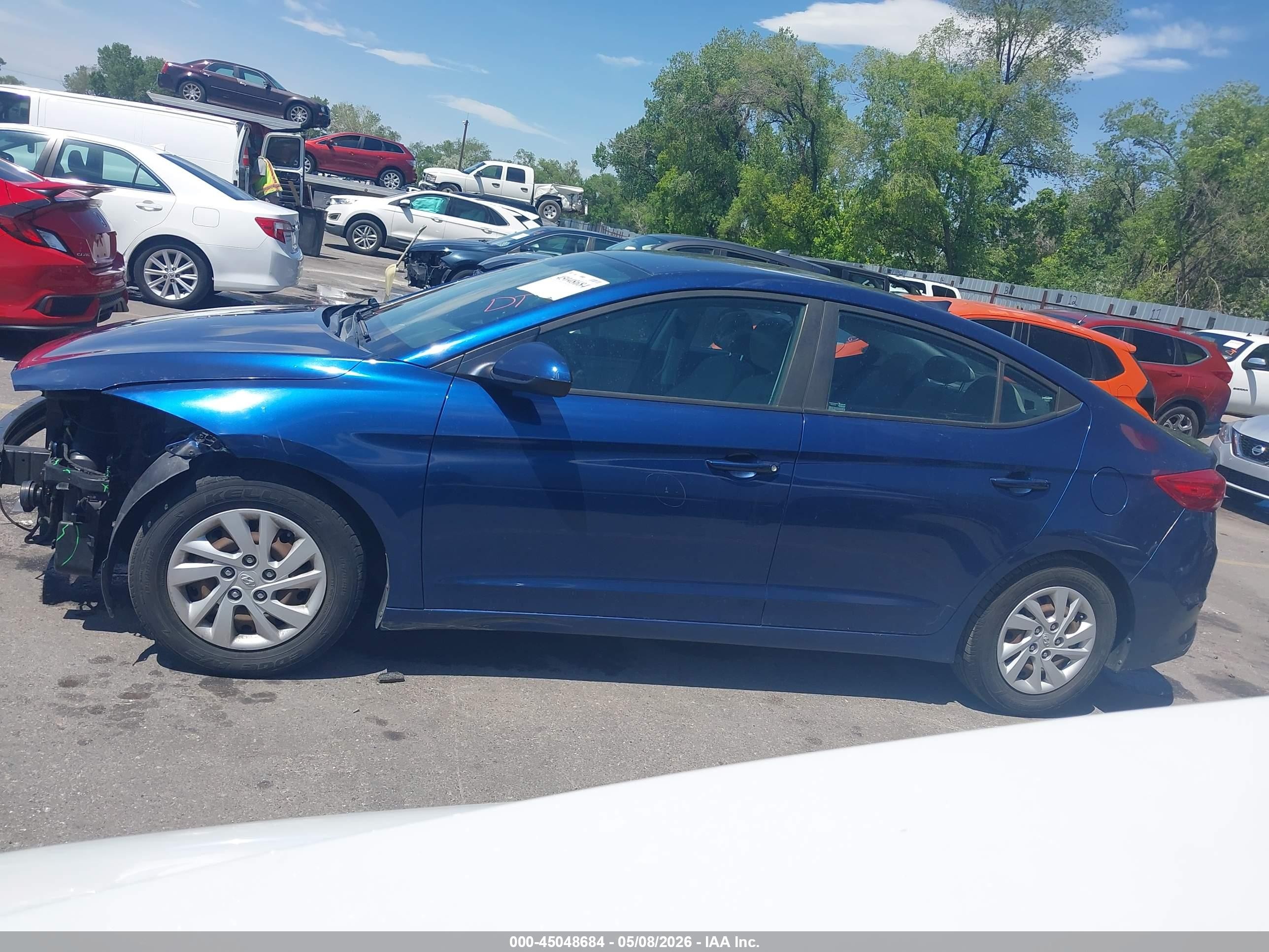 2017 Hyundai Elantra Se Blue vin: 5NPD74LF7HH189569