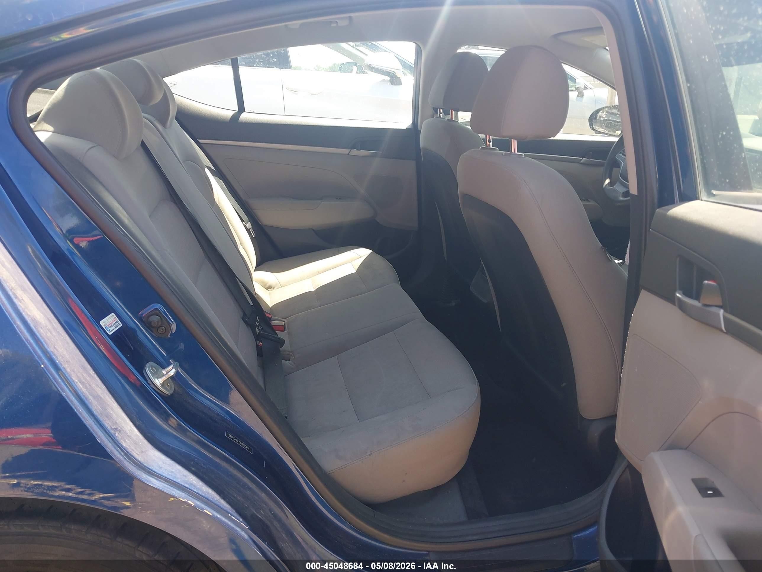 2017 Hyundai Elantra Se Blue vin: 5NPD74LF7HH189569