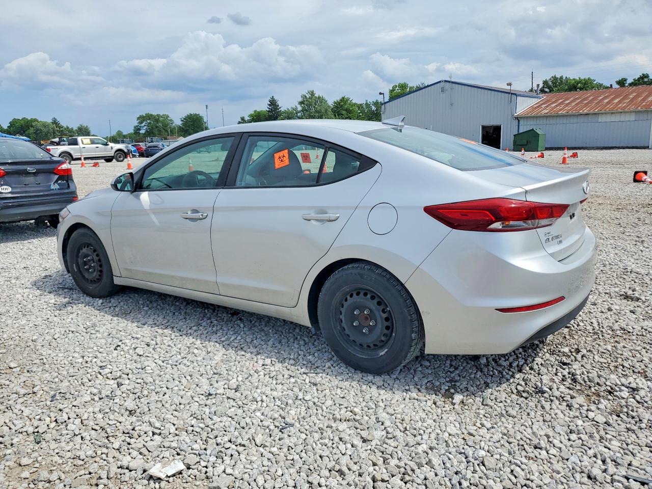 2017 Hyundai Elantra Se Silver vin: 5NPD74LF7HH208122