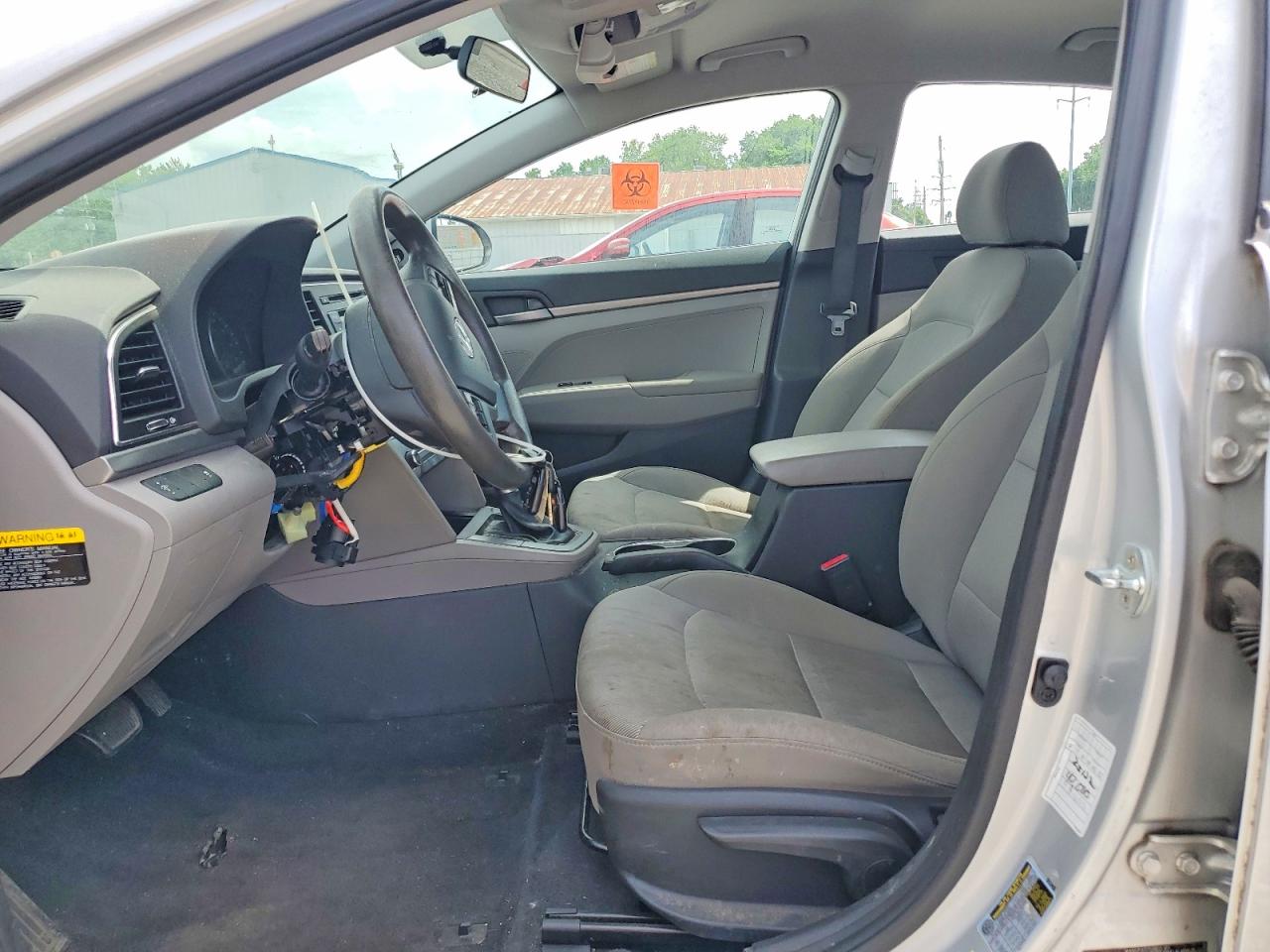 2017 Hyundai Elantra Se Silver vin: 5NPD74LF7HH208122