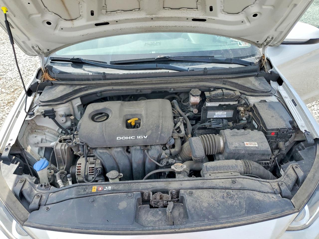 2017 Hyundai Elantra Se Silver vin: 5NPD74LF7HH208122